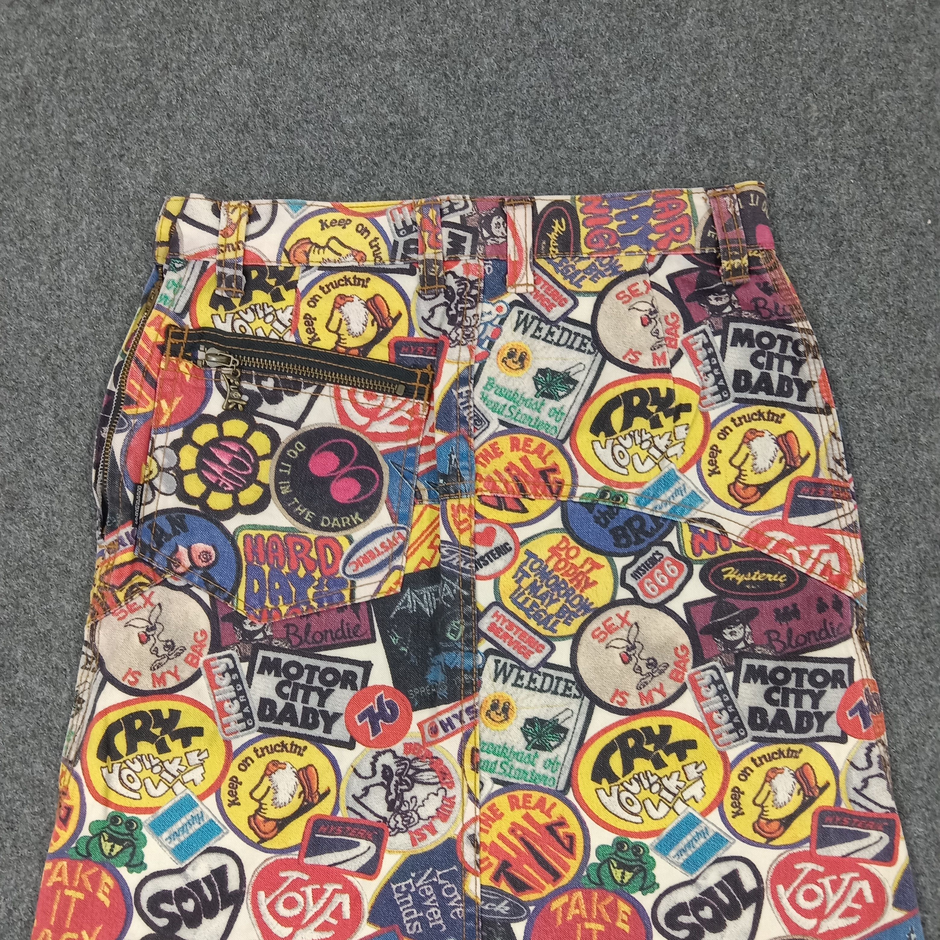Hysteric Glamour Hysteric Glamour Japanese Brand Fullprint Skirts C235N15 Size 26" / US 2 / IT 38 - 2 Thumbnail