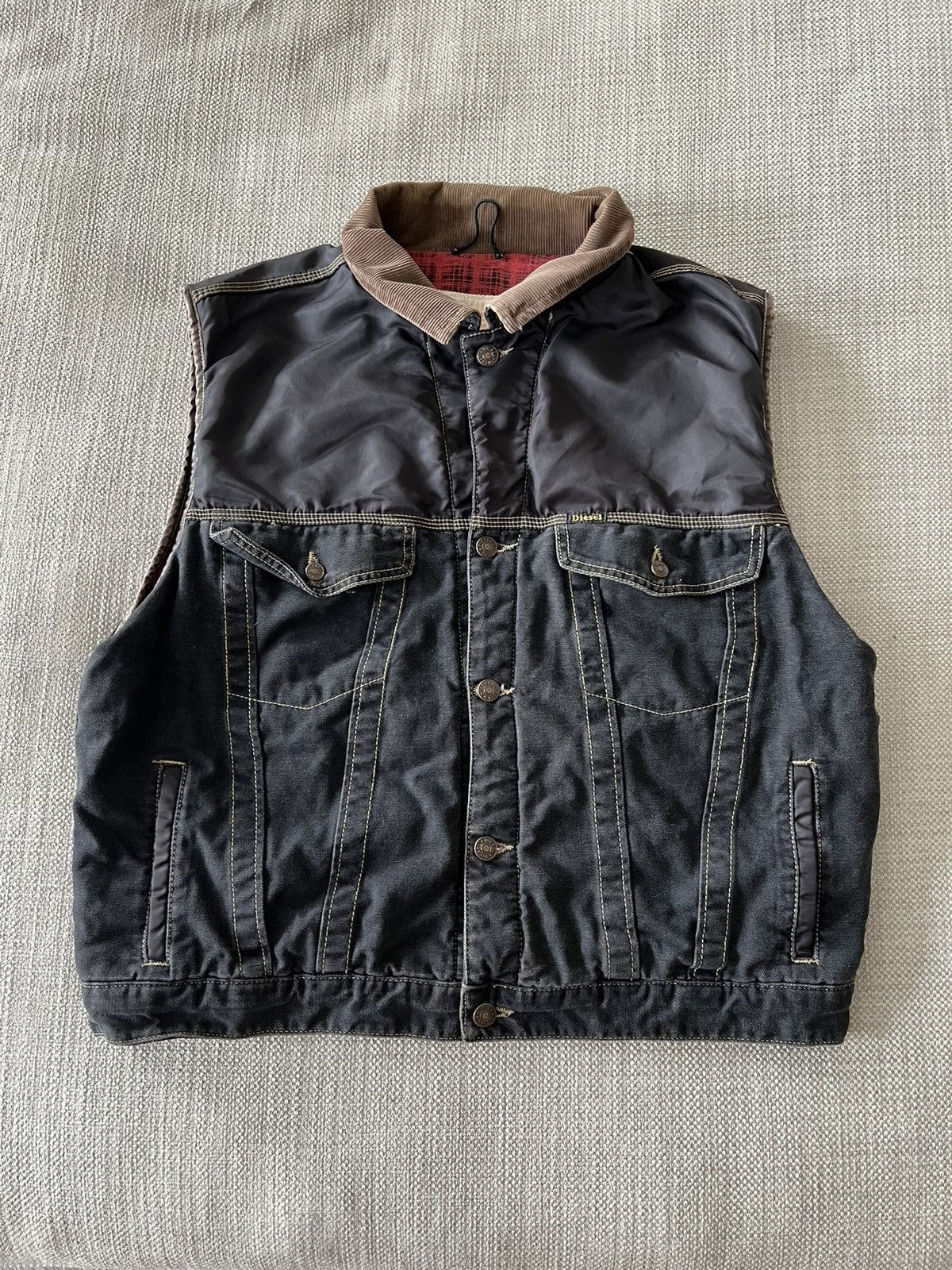 Diesel × Vintage Vintage Diesel Avant Garde Vest 1990s Size US XL / EU 56 / 4 - 4 Thumbnail