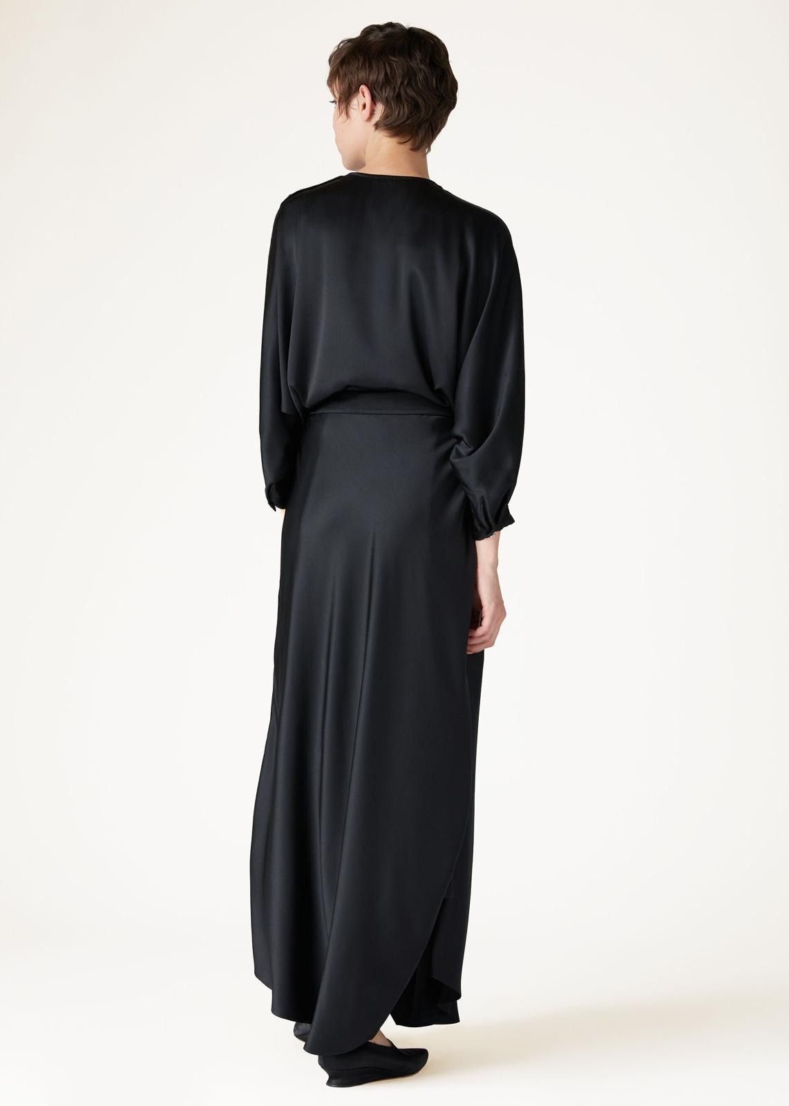 Loro Piana o1srvl11e0725 FAN6756 Softly Cut Silk Blouse in Black Size XS / US 0-2 / IT 36-38 - 5 Thumbnail