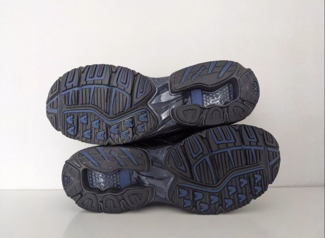 Mizuno Mizuno x END. Wave Rider 10 Black Beauty & Estate Blue US11 Size US 11 / EU 44 - 8 Thumbnail