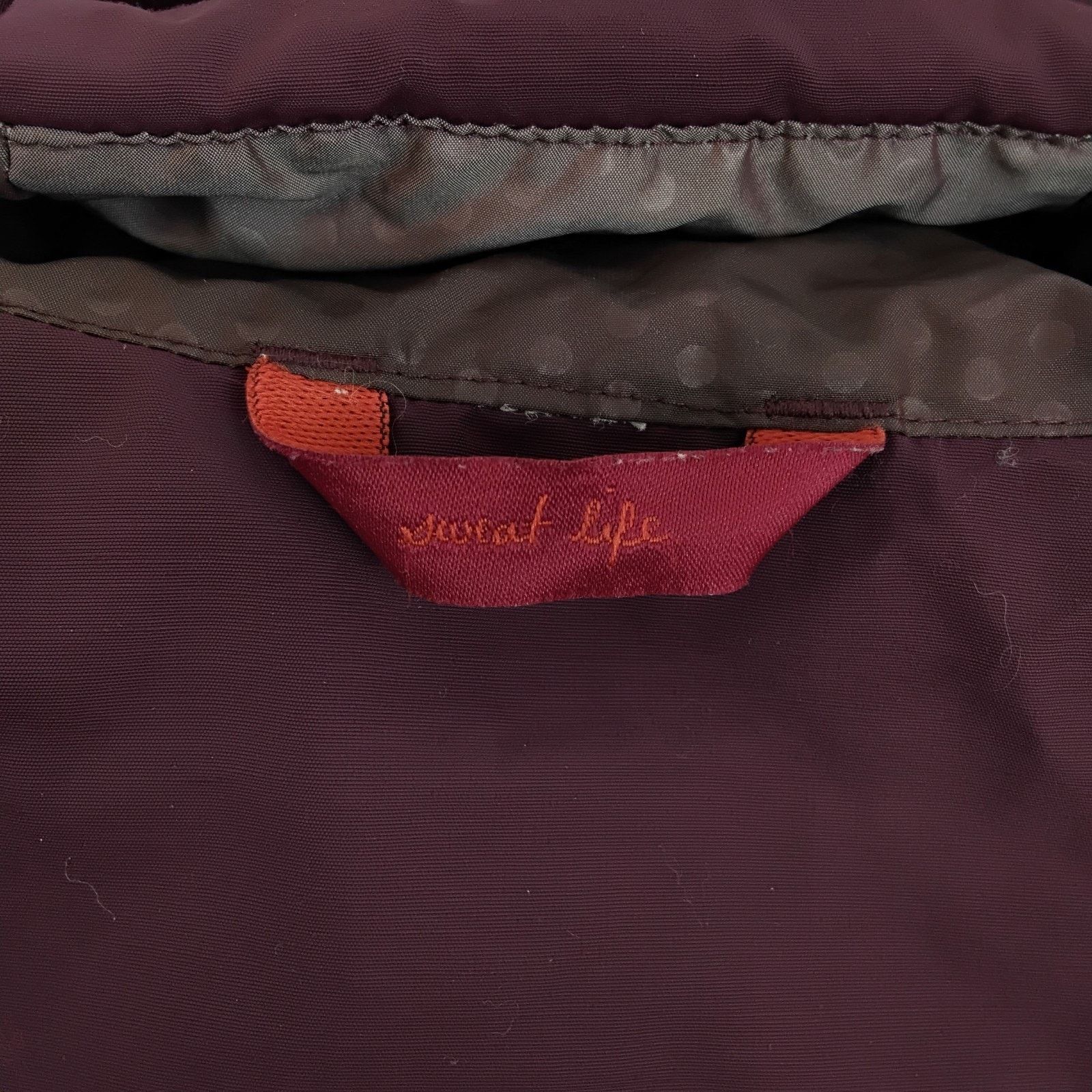 Lululemon Lululemon Down Jacket Women's 6 Maroon Red Hooded Full Zip Size M / US 6-8 / IT 42-44 - 7 Thumbnail
