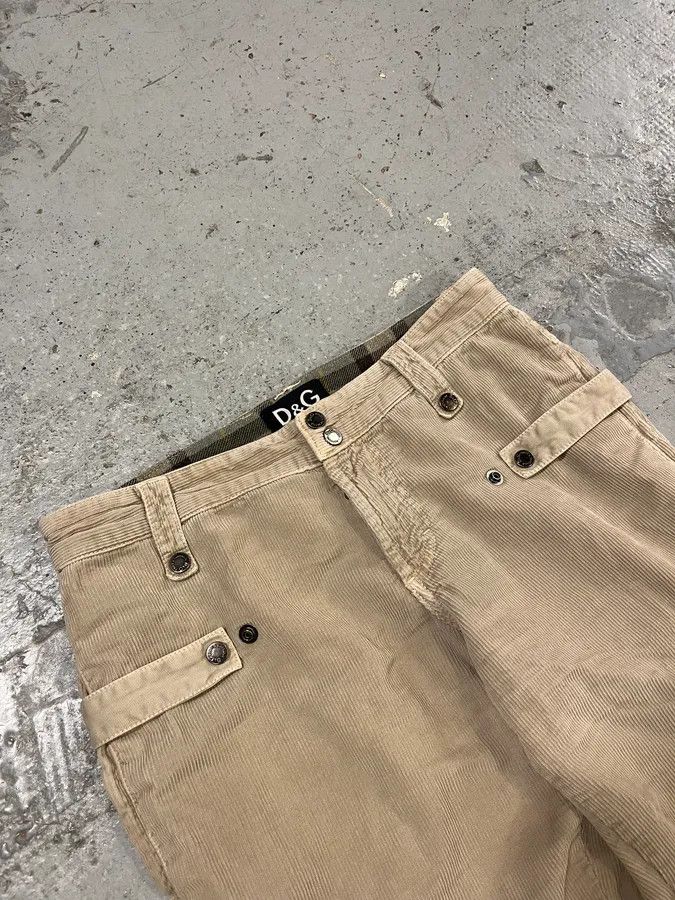 Dolce & Gabbana AW2004 Dolce & Gabbana Beige Corduroy Multi-Pocket Cargo Pants Size 26" / US 2 / IT 38 - 7 Thumbnail