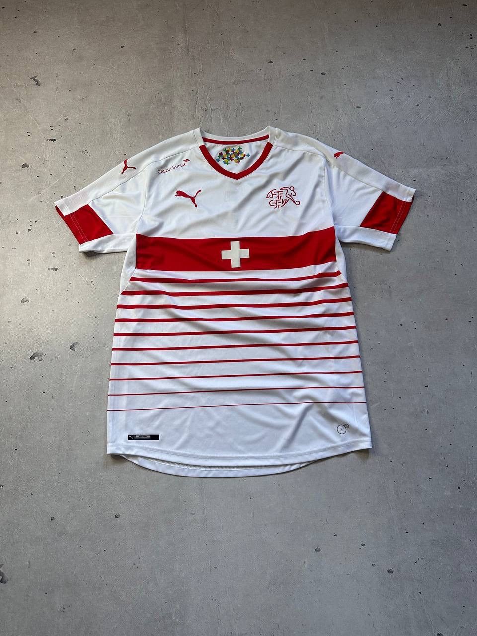 Puma Puma Switzerland 2016-17 Away Football Shirt Soccer Jersey Size US M / EU 48-50 / 2 - 1 Thumbnail