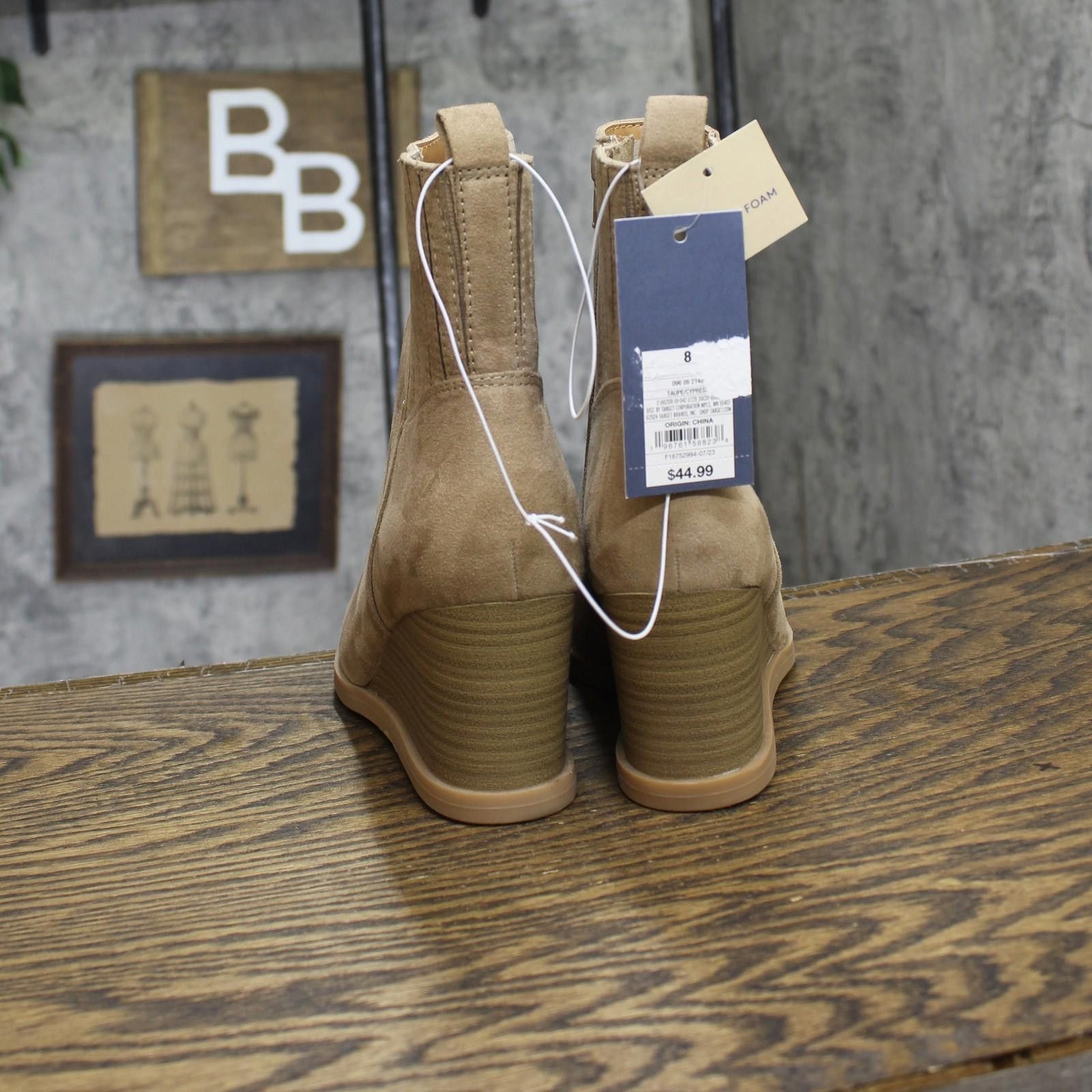 Other Nwt Universal Thread Winter Boots 88375524 Taupe Brown 8m Size US 8 / IT 38 - 4 Thumbnail