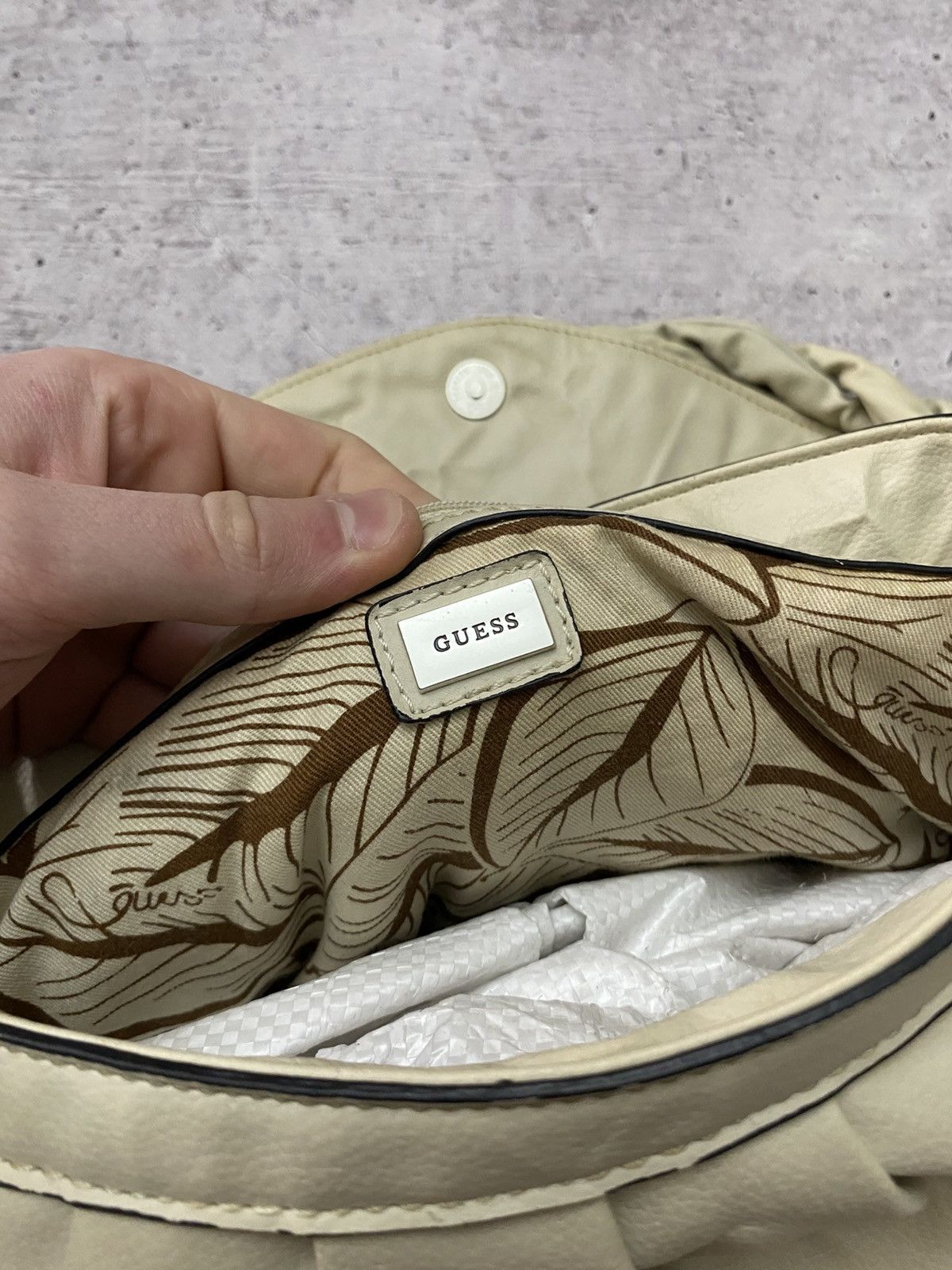 Guess × Vintage 🔥VINTAGE AVANT GARDE GUESS BAG Size ONE SIZE - 9 Thumbnail