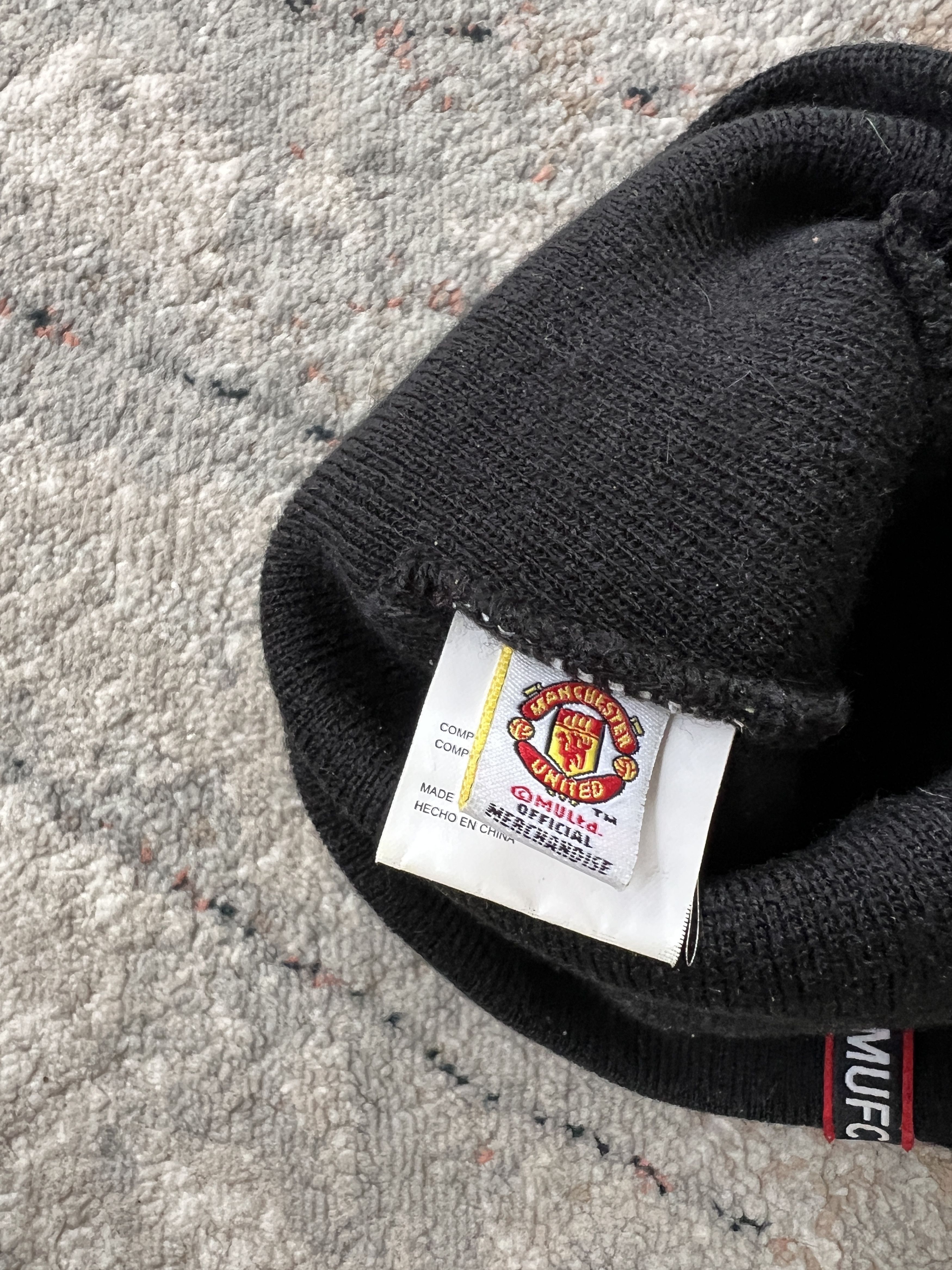 Vintage Manchester United Vintage Football Hat Size ONE SIZE - 4 Thumbnail