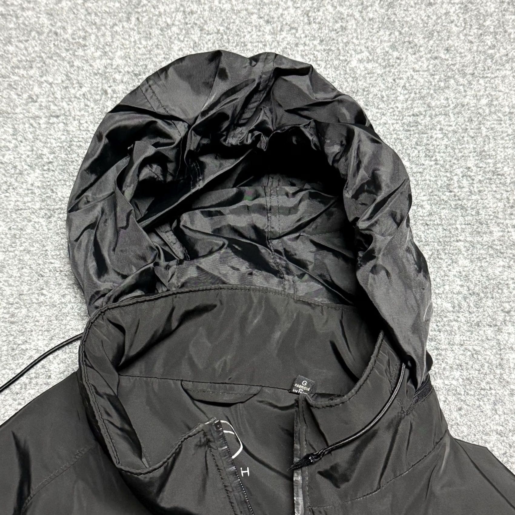 Tumi VINTAGE Tumi Jacket Mens Large Black T Tech Packable Hooded Softshell Windbreaker Travel Size US L / EU 52-54 / 3 - 6 Thumbnail