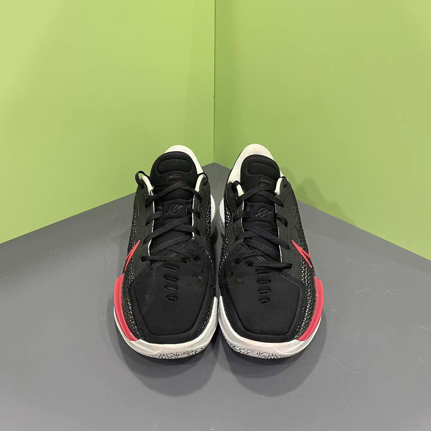 Nike Nike Air Zoom GT Cut 1 Black/Red Basketball Shoes K15 Size US 13 / EU 46 - 2 Thumbnail