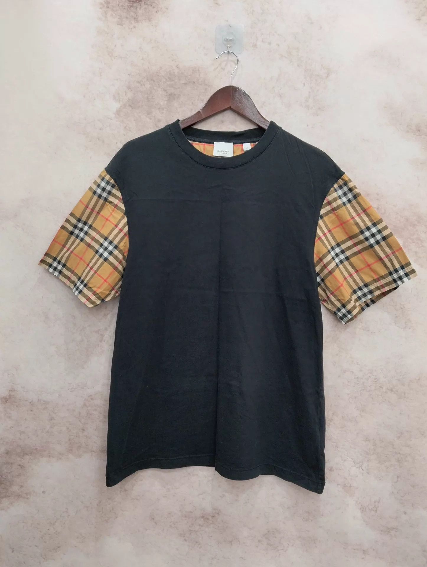 Burberry Burberry Vintage Check Cotton Crew SS T-shirt M Size M / US 6-8 / IT 42-44 - 1 Thumbnail