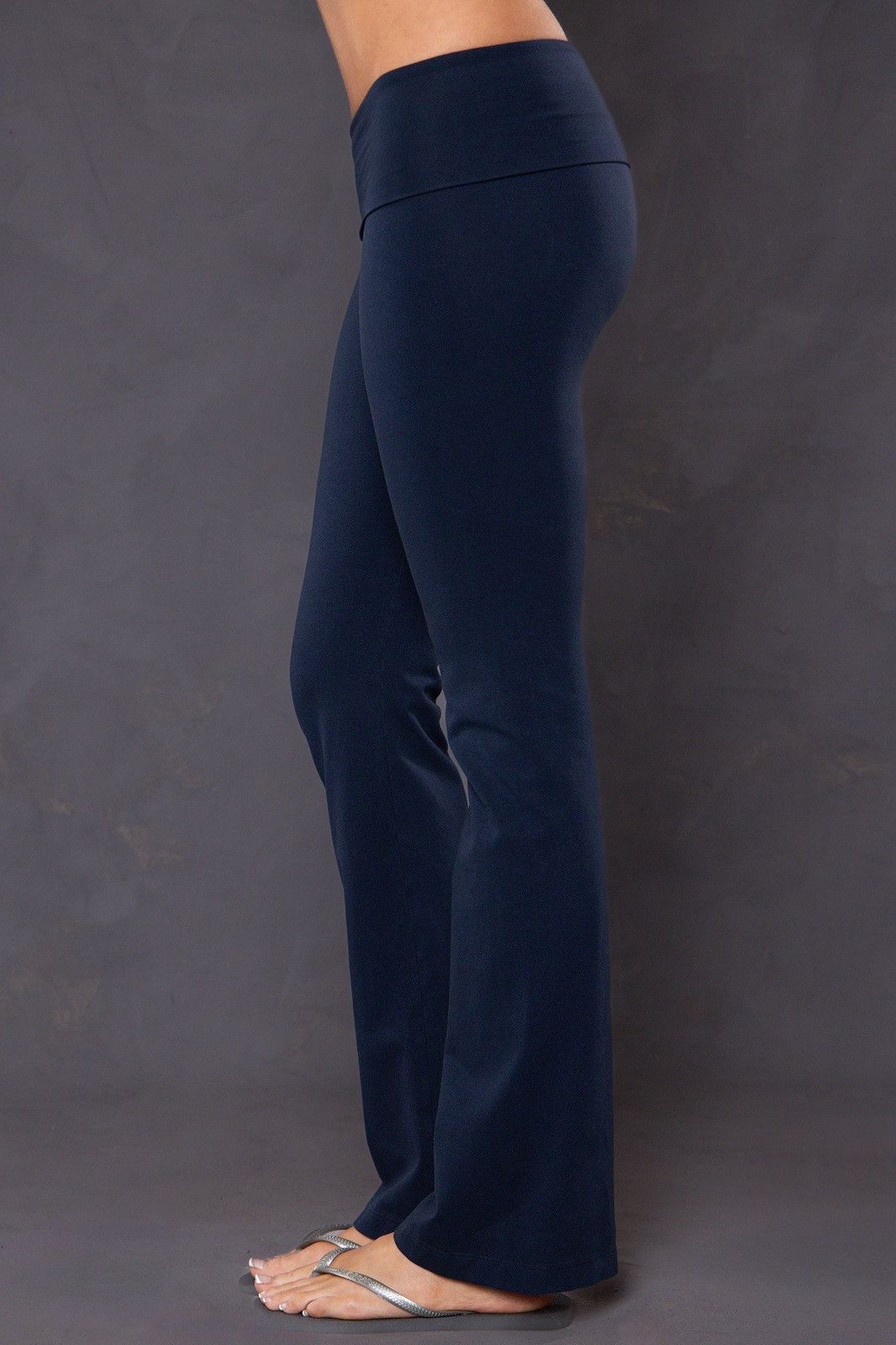 Hard Tail Hard Tail Forever ROLLDOWN BOOTLEG FLARE YOGA PANTS Size 25" / US 0 / IT 36 - 11 Thumbnail