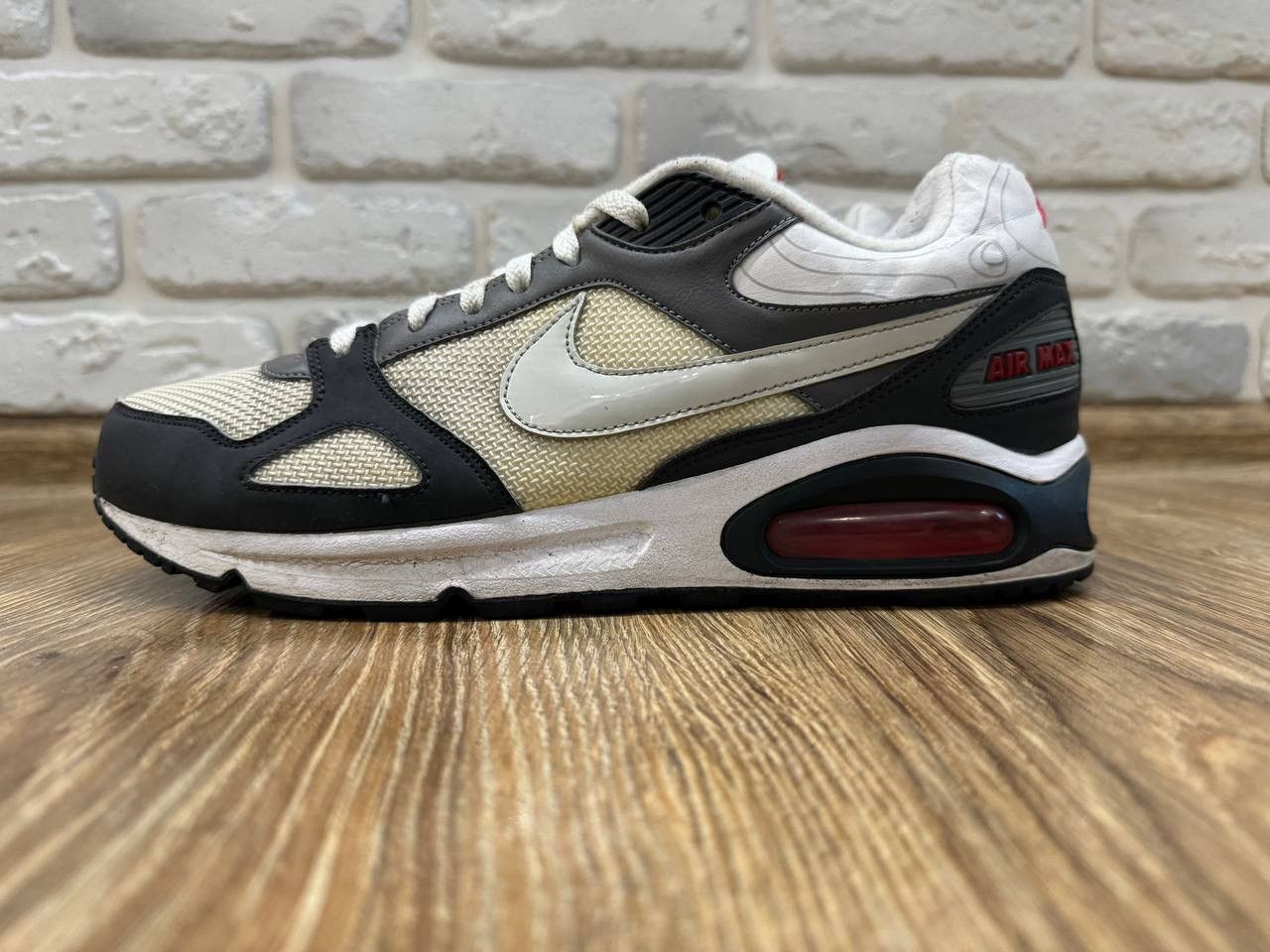 Vintage Nike Air Max Classic Vintage Sneakers Size US 10 / EU 43 - 1 Thumbnail