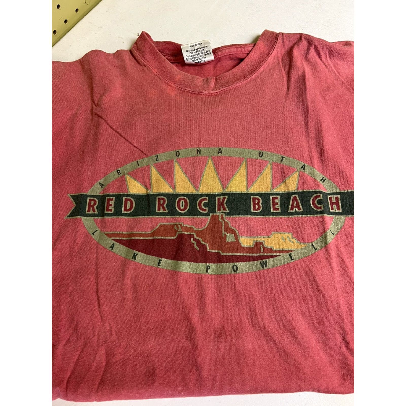 Vintage VINTAGE SDI T-Shirt Lake Powell Red Rock Beach 90s XL Men Redish Single Stitch Crew Neck Short Sleeve Graphic Print Logo Soli Pattern USA Size US XL / EU 56 / 4 - 5 Thumbnail