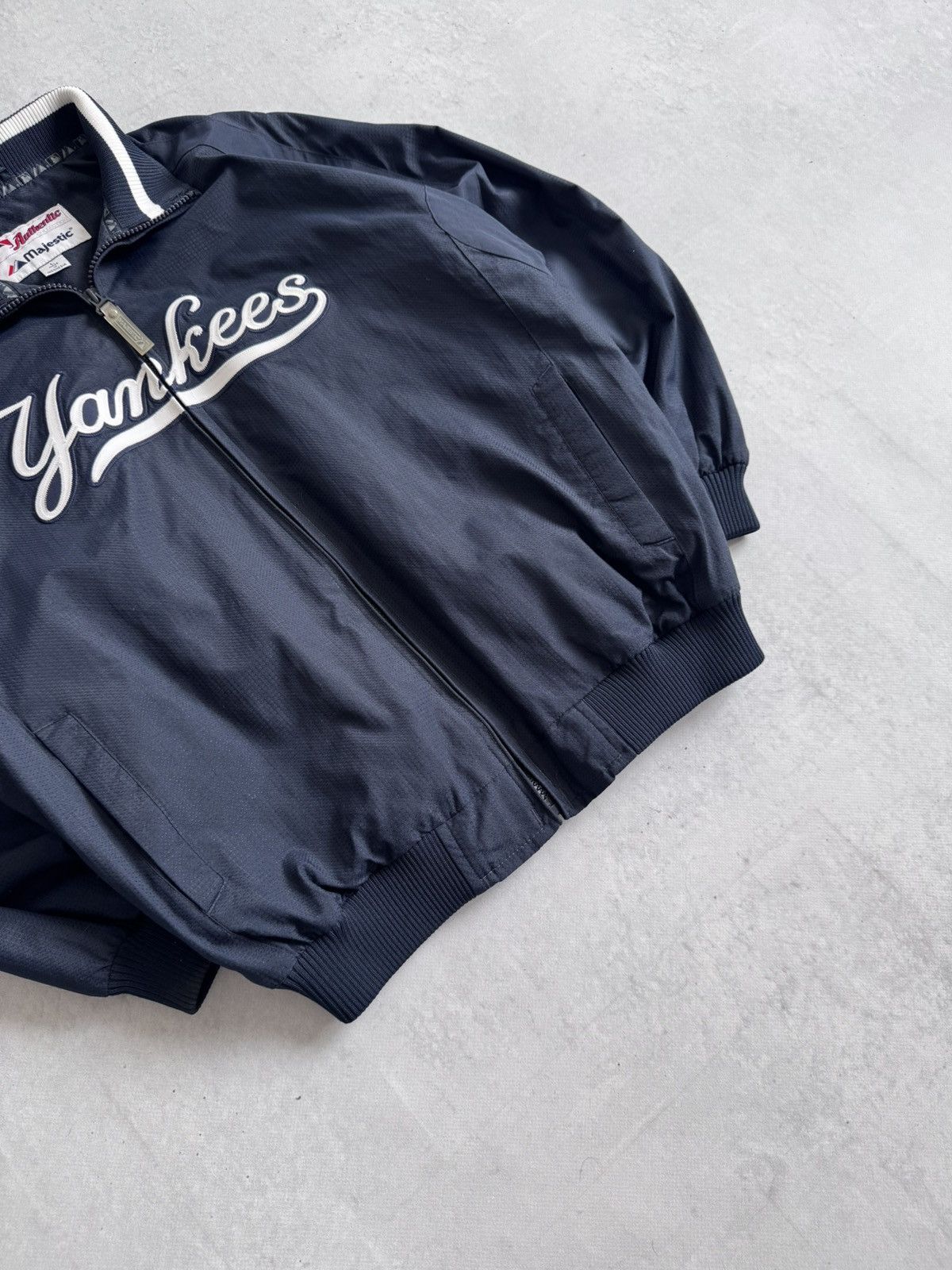 Majestic Vintage Yankees New York Majestic Baseball Nylon Men Bomber Size US L / EU 52-54 / 3 - 4 Thumbnail
