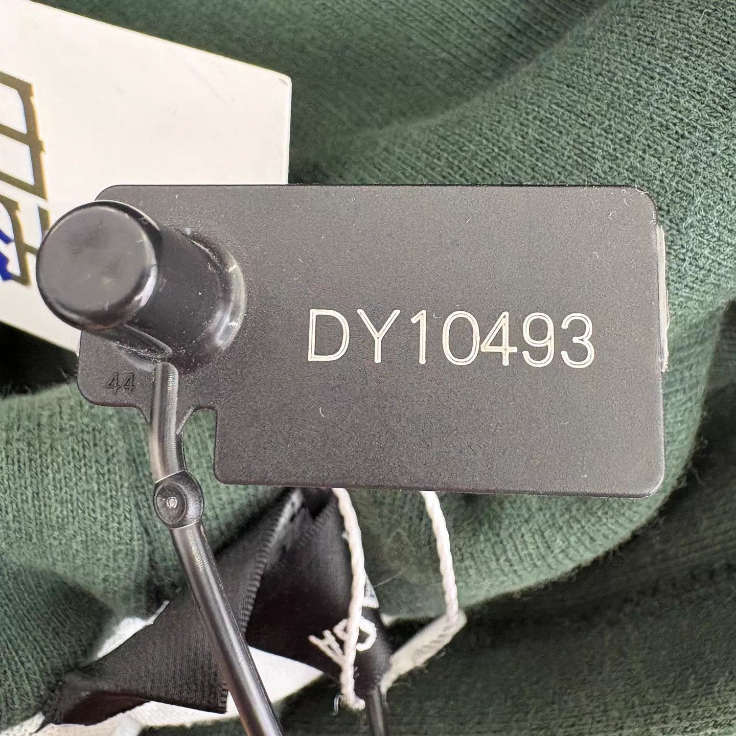 Balenciaga Balenciaga Cracked Logo Double Layer Green Hoodie S Size US S / EU 44-46 / 1 - 9 Thumbnail
