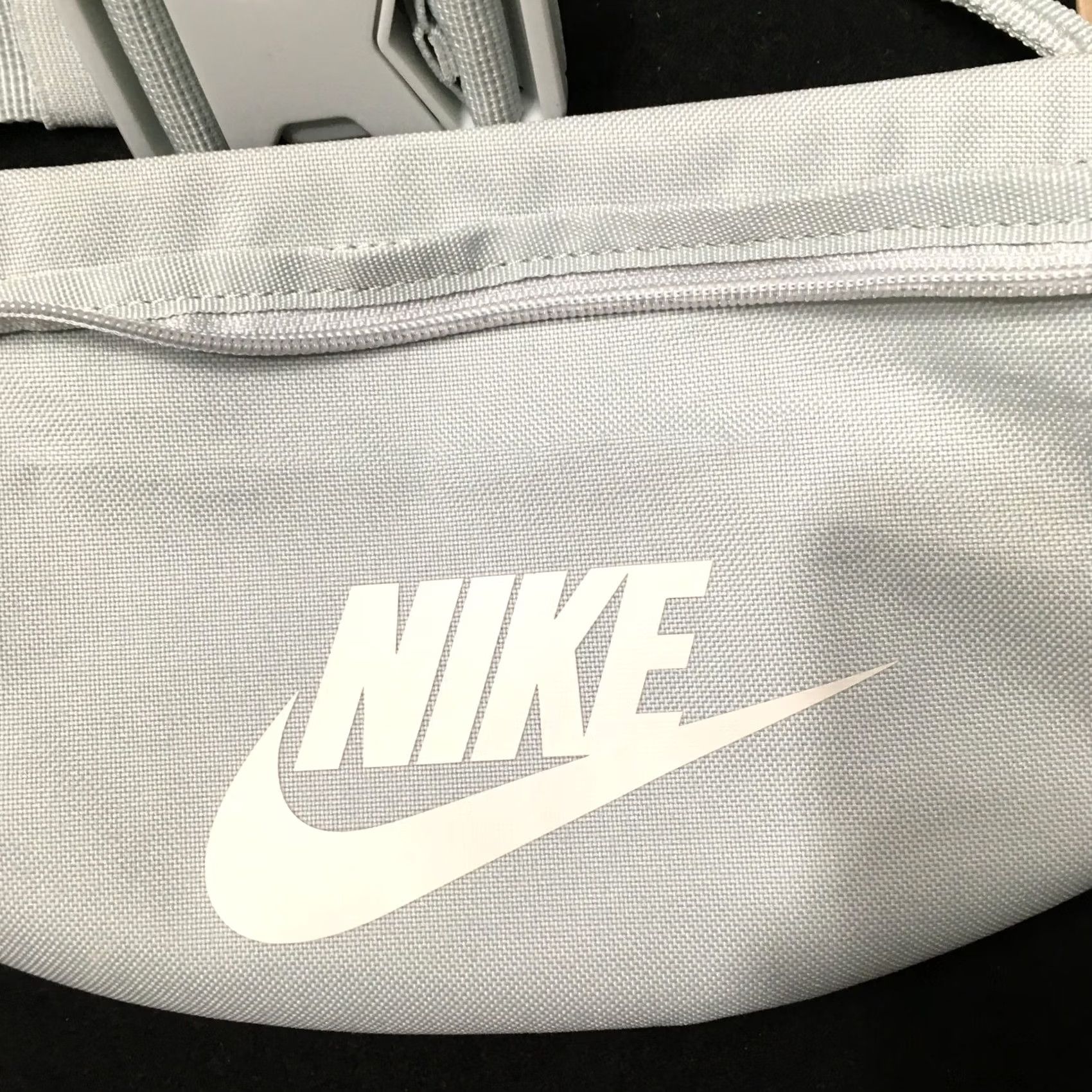 Nike Nike Bag Mens Green BNWT FANNY PACK WAIST WHITE SWOOSH LIGHT LIME Size ONE SIZE - 2 Thumbnail