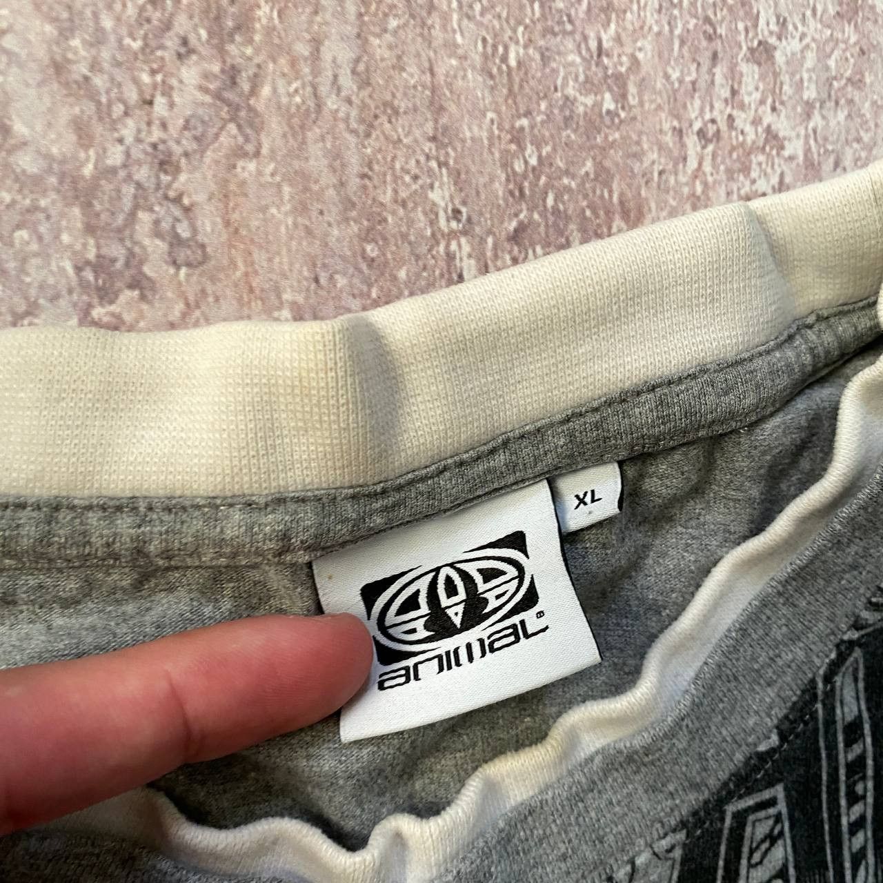 Quiksilver VINTAGE Y2K ANIMAL AMAZING SURF T SHIRT 182 Size US XL / EU 56 / 4 - 2 Thumbnail