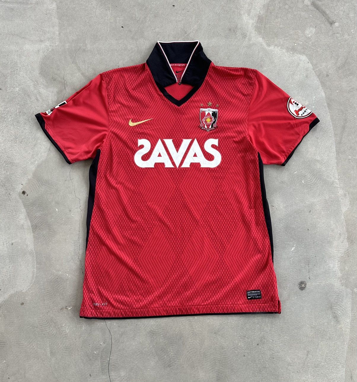Nike × Vintage VINTAGE 2011 J.LEAGUE URAWA RED DIAMONDS HOME JERSEY Size US XL / EU 56 / 4 - 1 Thumbnail