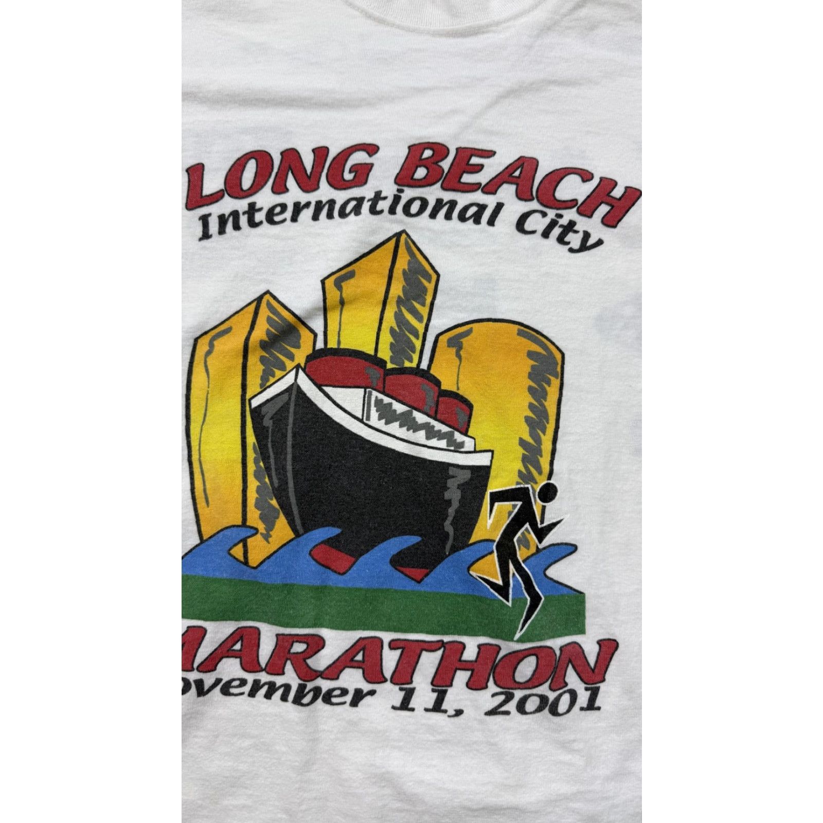 Vintage VINTAGE Long Beach Marathon Shirt Mens M White All Sport T-Shirt Graphic Print 2001 Running Beach Size US M / EU 48-50 / 2 - 4 Thumbnail