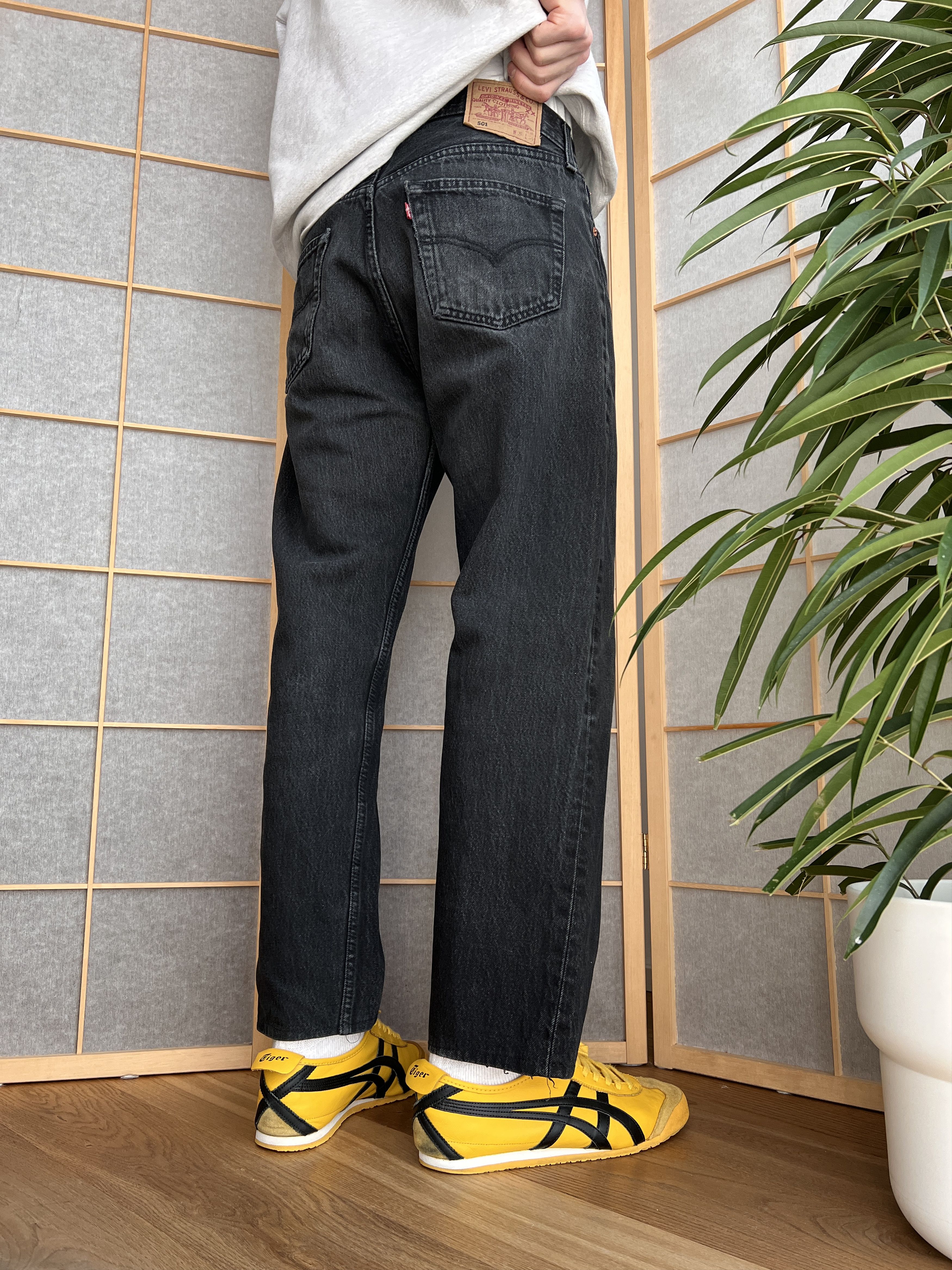 Levi's Levis 501 USA vintage 90s washed black denim jeans cropped Size US 34 / EU 50 - 1 Thumbnail