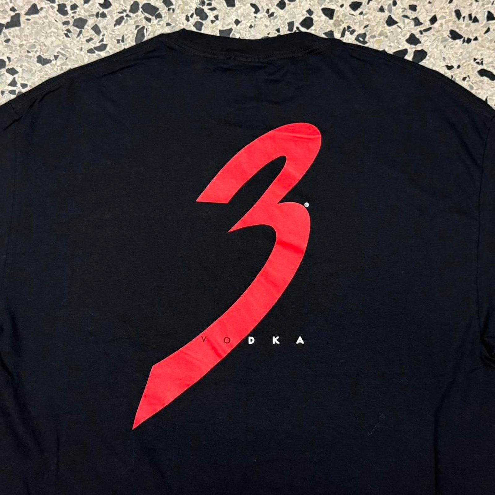 Vintage VINTAGE Y2K CAN I INTEREST YOU IN A 3SOME? PROMO NOVELTY TEE Size US XL / EU 56 / 4 - 5 Thumbnail