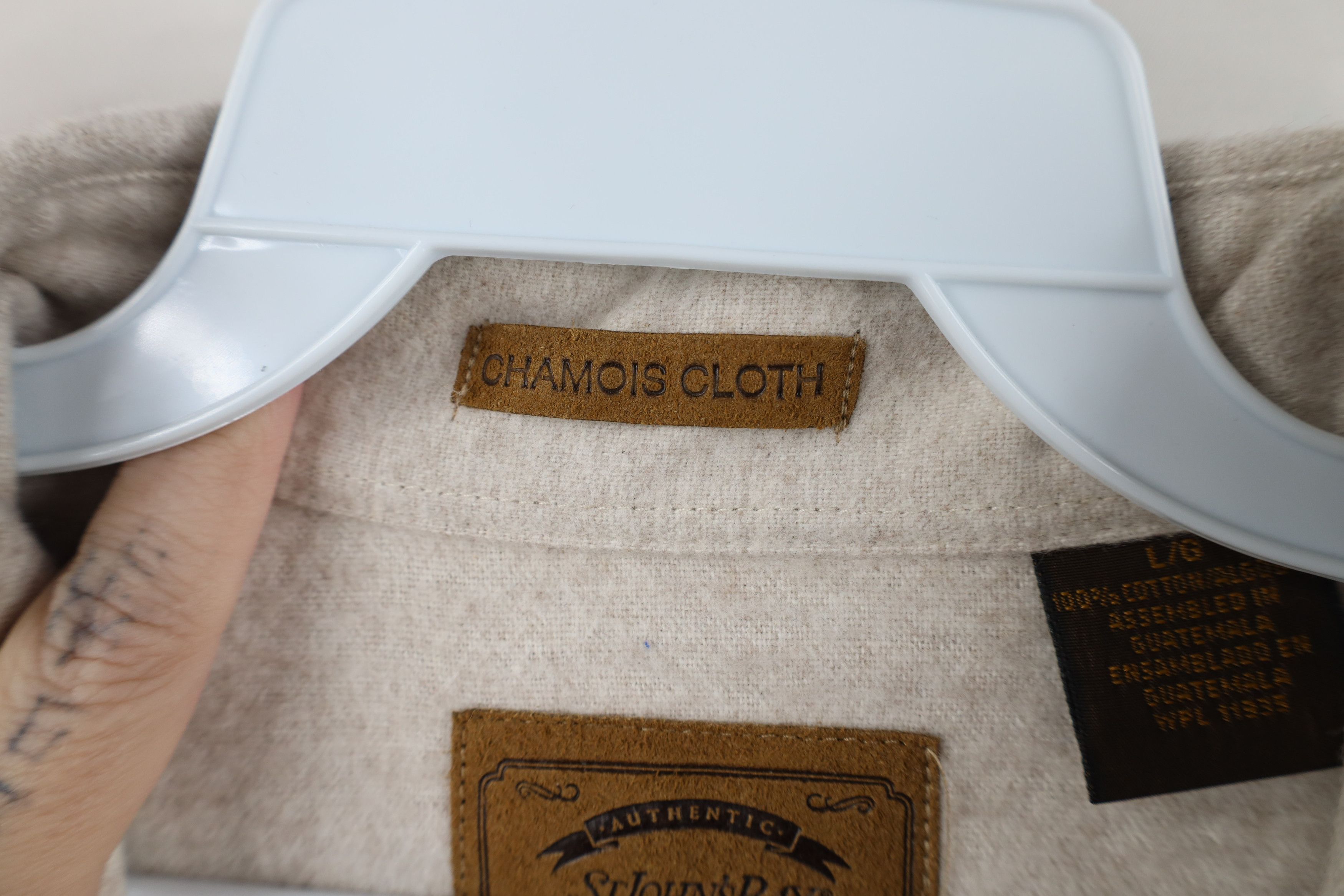 Vintage Vintage 90s Streetwear Chamois Cloth Button Shirt Beige Size US L / EU 52-54 / 3 - 9 Thumbnail
