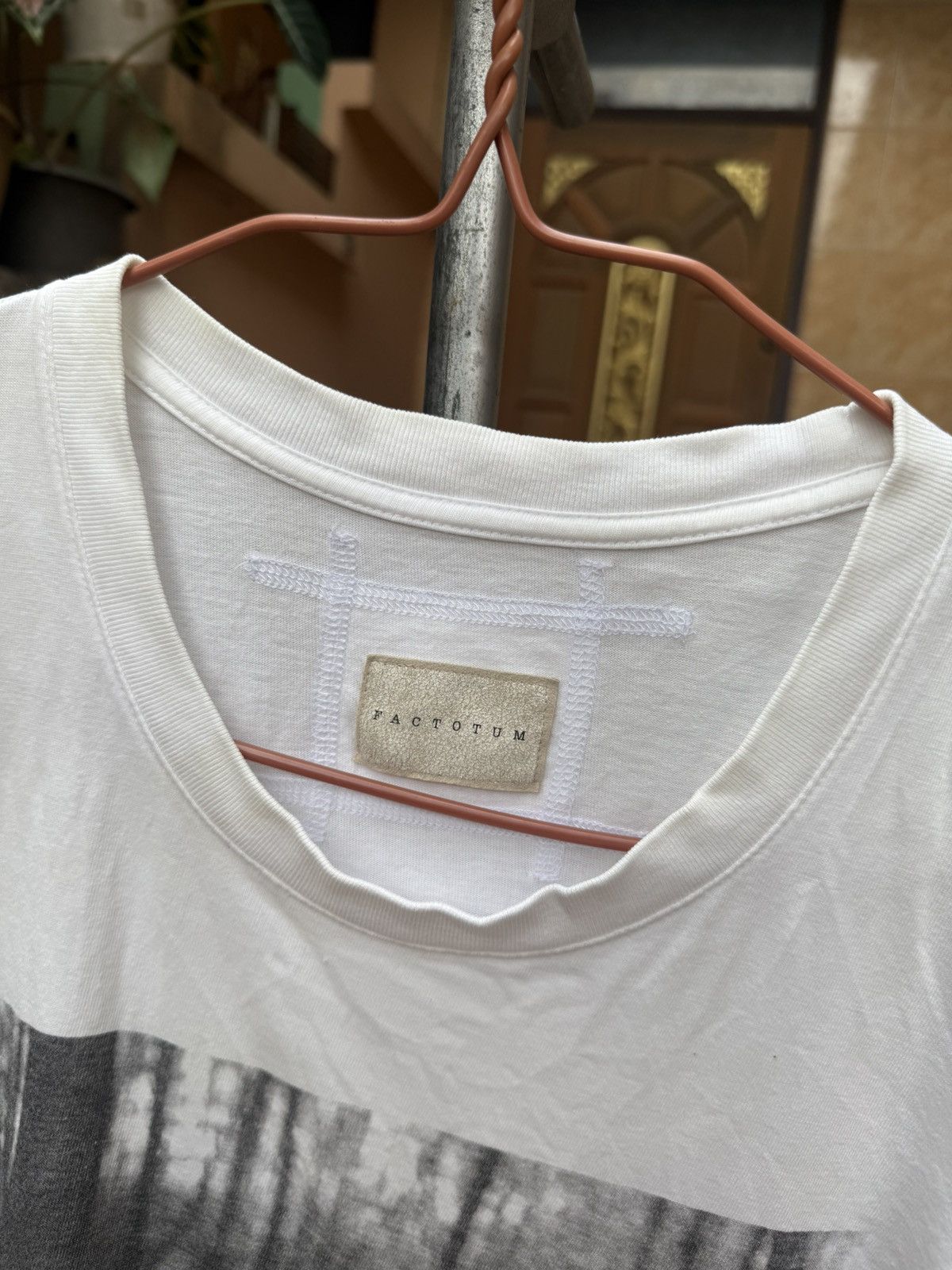 Designer × FACTOTUM × Japanese Brand Factotum Stuart Sutcliffe Graphic T-shirt Size M / US 6-8 / IT 42-44 - 3 Thumbnail
