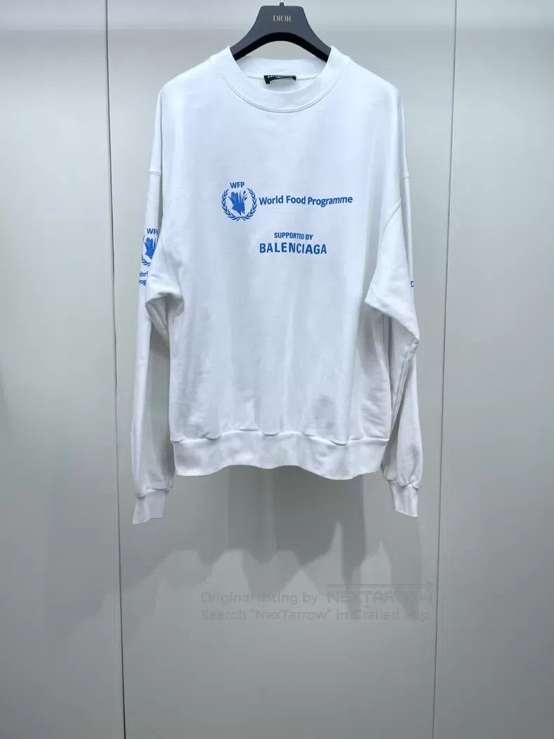 Balenciaga Balenciaga Blue lettering white sweatshirt Size US XS / EU 42 / 0 - 1 Thumbnail