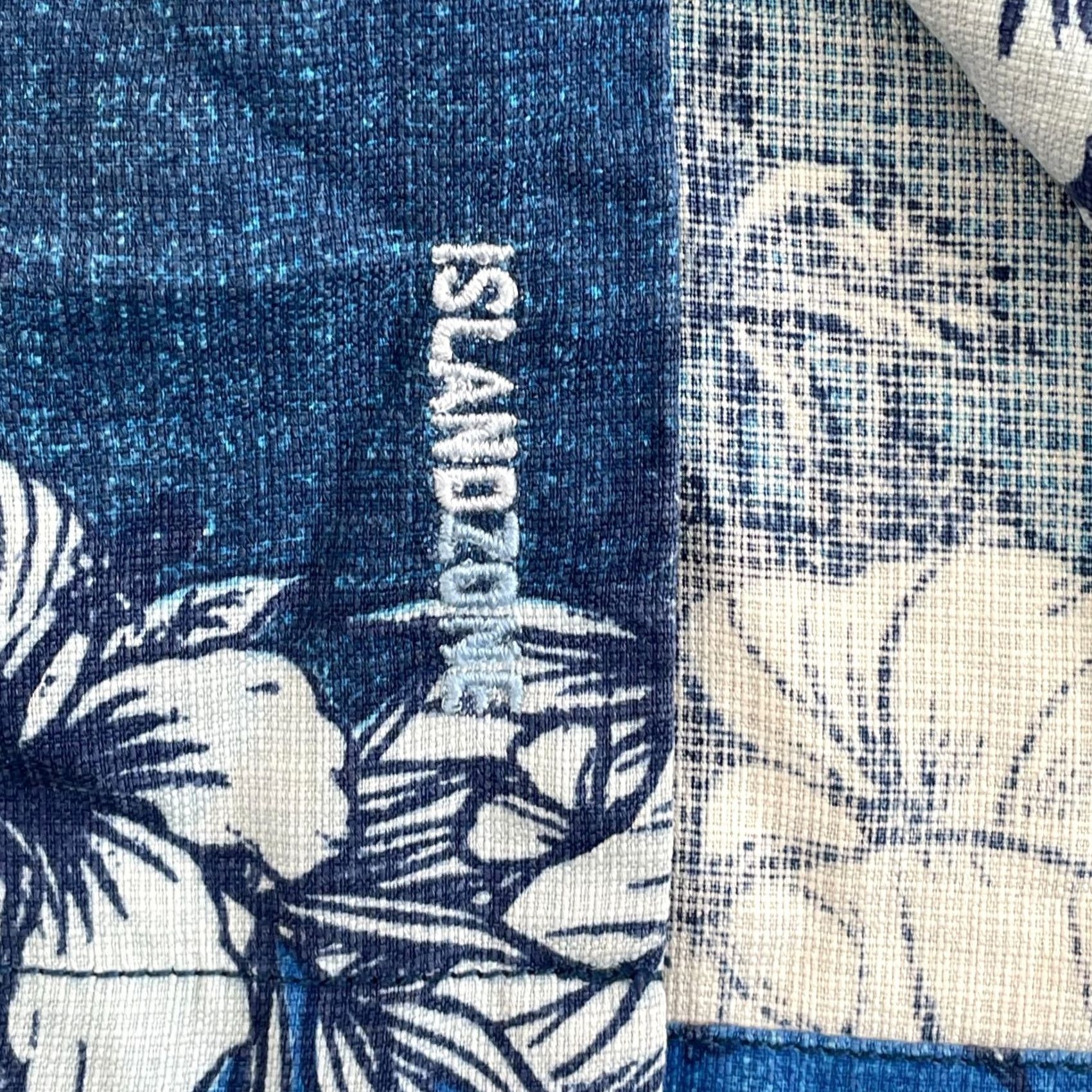 Tommy Bahama Tommy Bahama Island Zone Shirt Men Small Blue Floral Hawaiian Short Sleeve Size US S / EU 44-46 / 1 - 3 Thumbnail