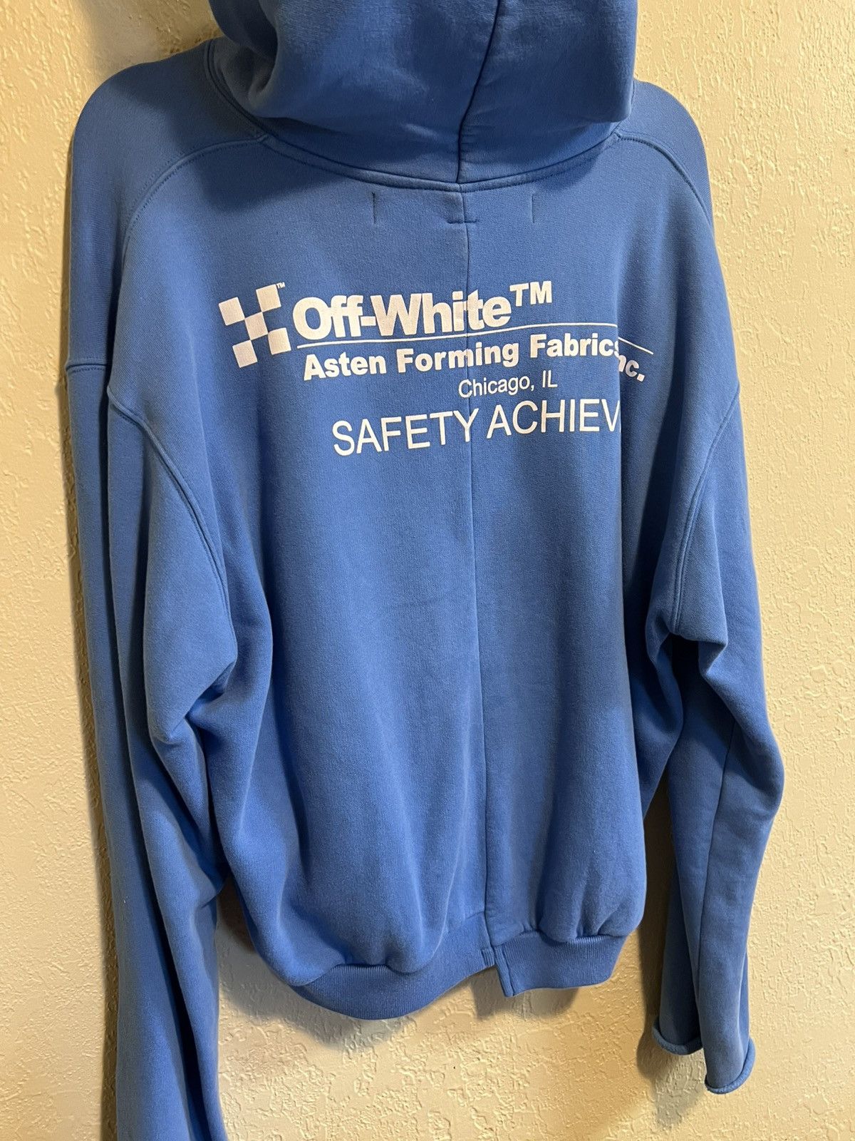 Off-White Off-White Safety Cropped Hoodie Size US L / EU 52-54 / 3 - 2 Thumbnail