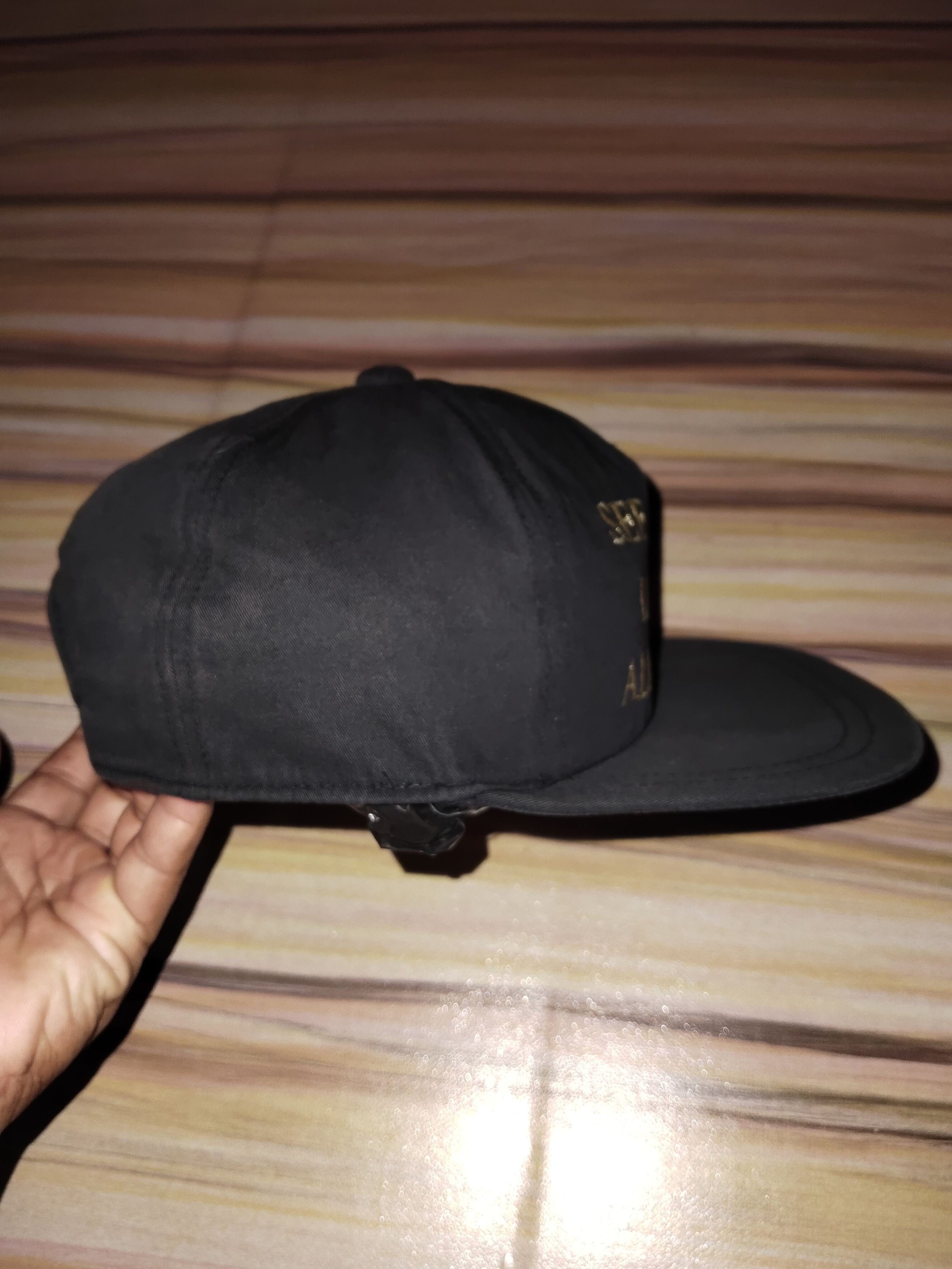 Moschino MOSCHINO Milano Cap Size ONE SIZE - 2 Thumbnail