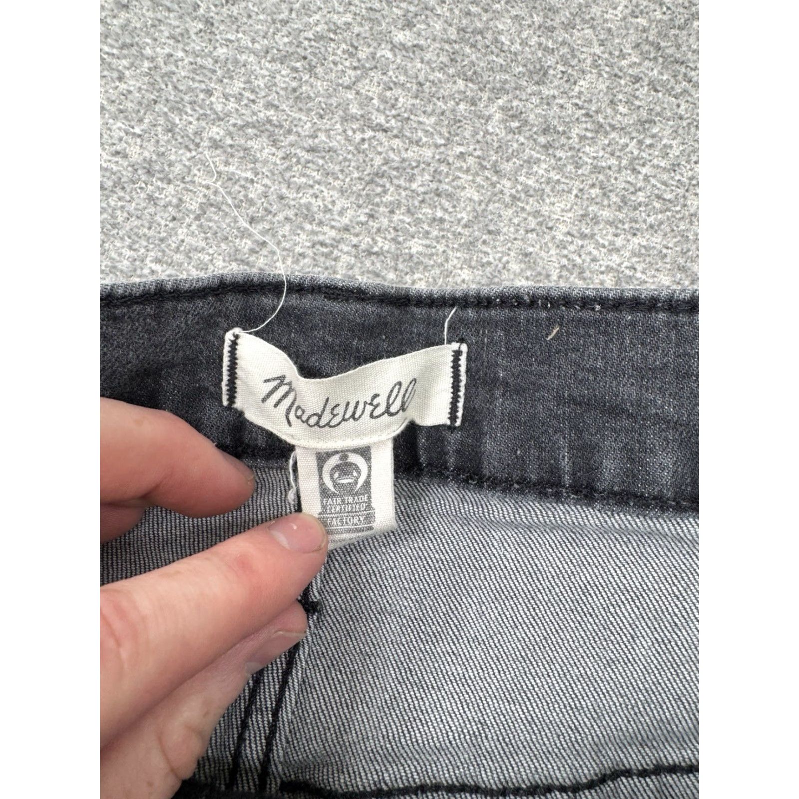 Madewell Madewell The Perfect Vintage Crop Jeans Women’s 28 Black 28x25 Cropped Regular Rise 25in 28in XS? Size 28" / US 6 / IT 42 - 7 Thumbnail