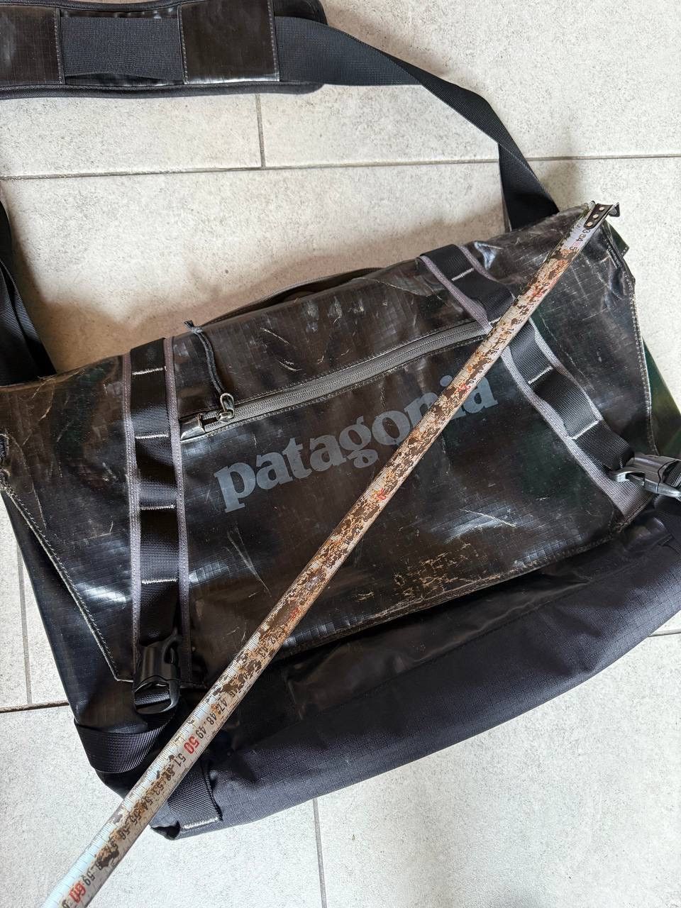 Patagonia Vintage Patagonia Black Hole Messenger Bag RaRE Y2K Size ONE SIZE - 17 Thumbnail