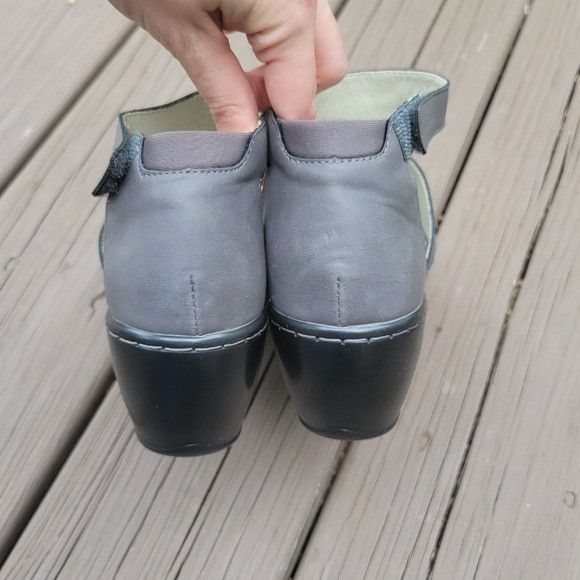 Other JBU By Jambu Bianca Grey Faux Leather Open Toe Wedge Heel Gl Size US 8 / IT 38 - 6 Thumbnail