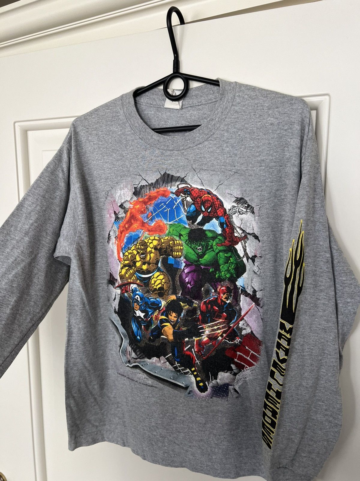 Marvel Comics Vintage 2002 Marvel Sweatshirt comics tee Size M Size US M / EU 48-50 / 2 - 8 Thumbnail