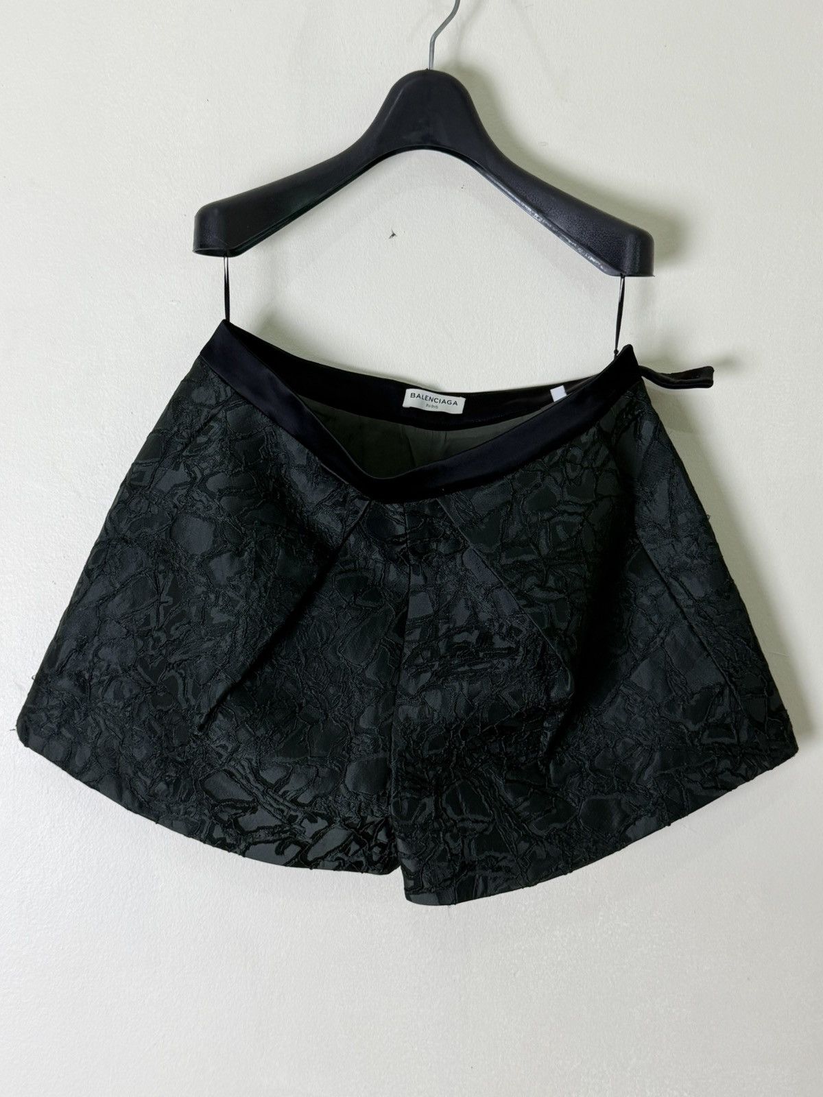 Balenciaga High-Waisted Floral Jacquard Pattern
