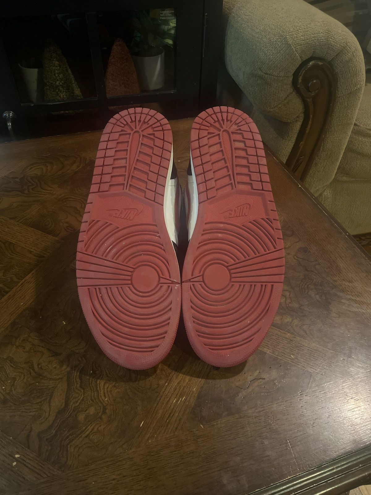 Jordan Brand Jordan 1 Black Gym Red Size US 12 / EU 45 - 5 Thumbnail