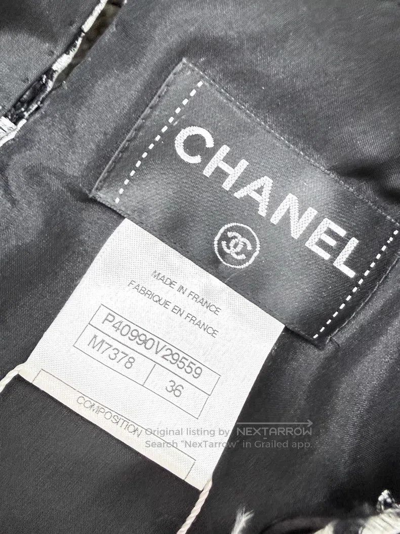 Chanel Chanel Feather rolled tweed V-neck sleeveless dress Size XS / US 0-2 / IT 36-38 - 6 Thumbnail
