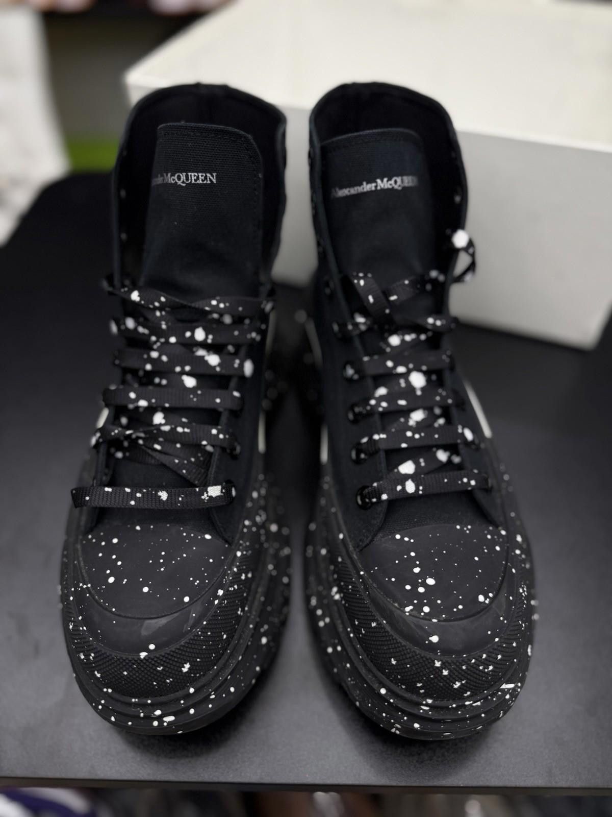 Alexander McQueen Alexander McQueen Boot Tread Black Splatter Boots 42EU/9US Size US 9 / EU 42 - 6 Thumbnail