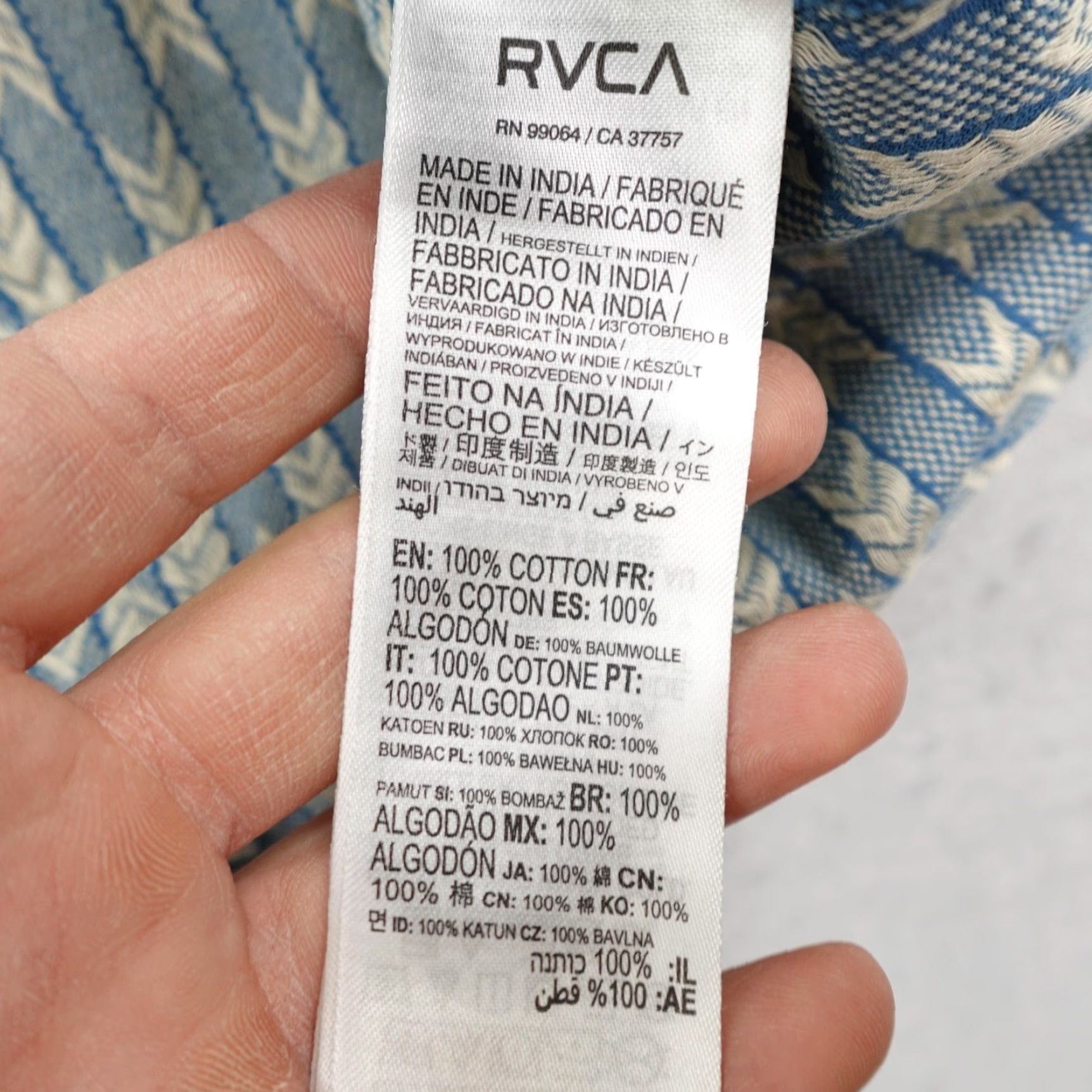 RVCA RVCA Shirt Mens Large Blue Gray Southwestern Geometric Button-Up, Short Sleeve, Cotton, Regular Fit, Beach/Skater style, Collared, Button Size US L / EU 52-54 / 3 - 4 Thumbnail