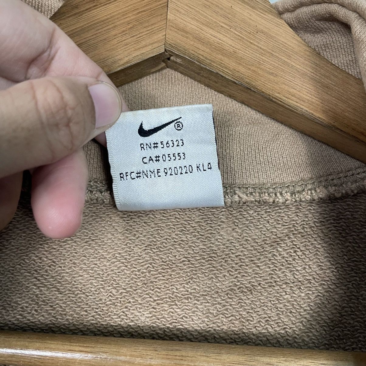 Nike Vintage Nike Sweater Size US L / EU 52-54 / 3 - 15 Thumbnail