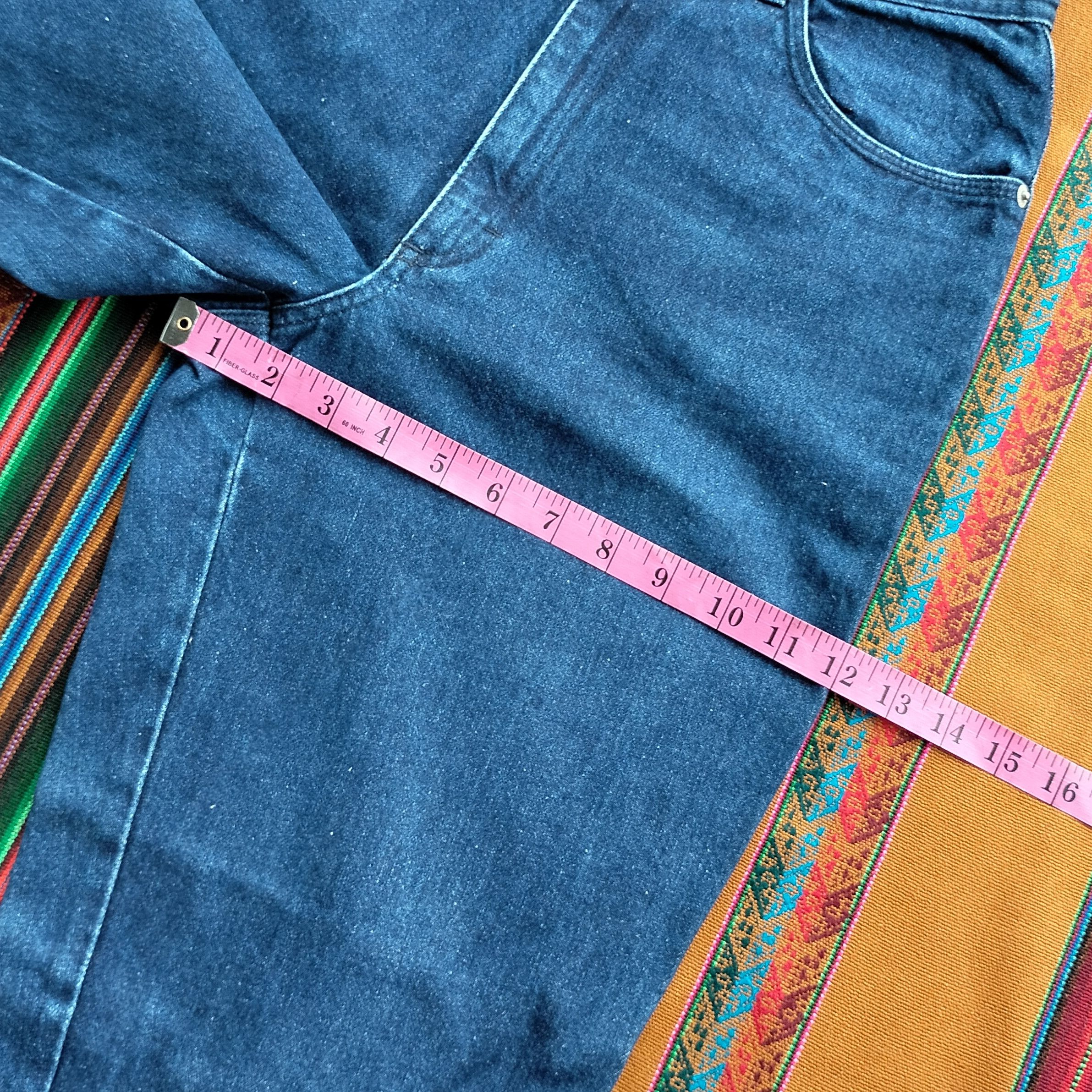Gucci Gucci Tom ford era embrodery logo back pocket denim Size 26" / US 2 / IT 38 - 15 Thumbnail