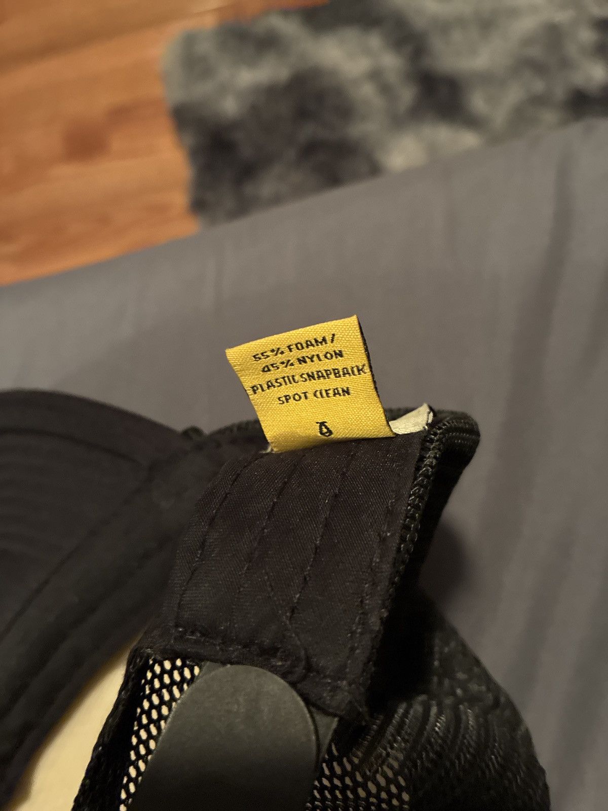 Gallery Dept. 2022 Gallery Dept. Fucked Up Trucker Hat 'Black' Size ONE SIZE - 6 Thumbnail