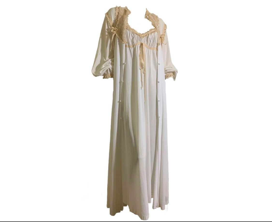 Vintage VTG 1970s Ivory Lace Trim Nightgown and Robe Size S / US 4 / IT 40 - 1 Thumbnail