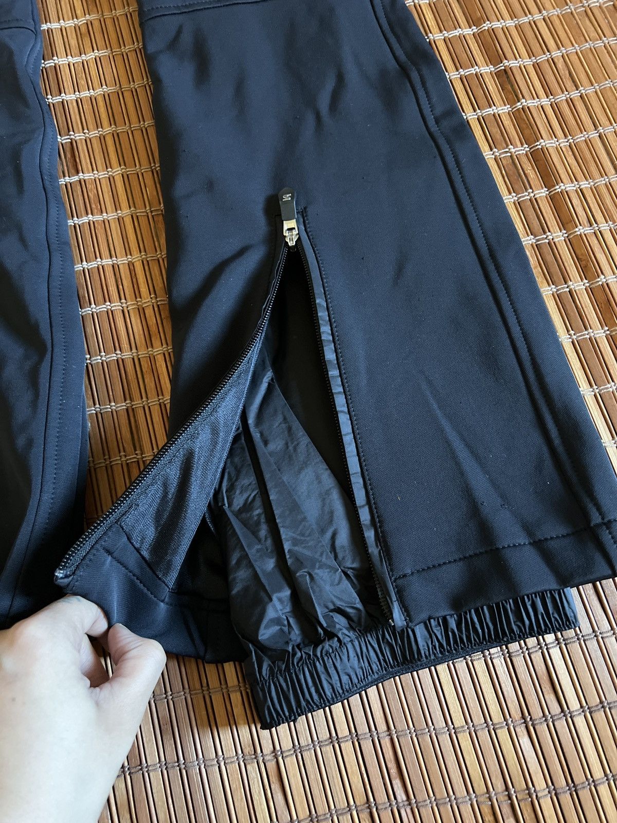 Sportalm Kitzbuhel Sportalm kitzbuhel black padded knee ski pants like new Size 27" / US 4 / IT 40 - 3 Thumbnail