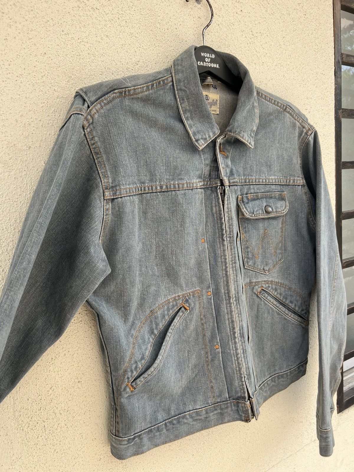 Vintage Vintage 90s Wrangler Blue Bell Faded Grey Denim Jacket Size US L / EU 52-54 / 3 - 7 Thumbnail