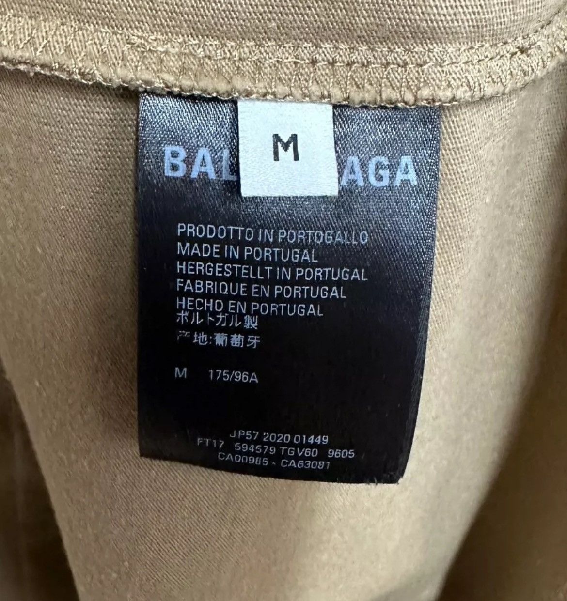 Balenciaga Balenciaga Classic ear short sleeved shirt 男 - DMC Size US M / EU 48-50 / 2 - 7 Thumbnail