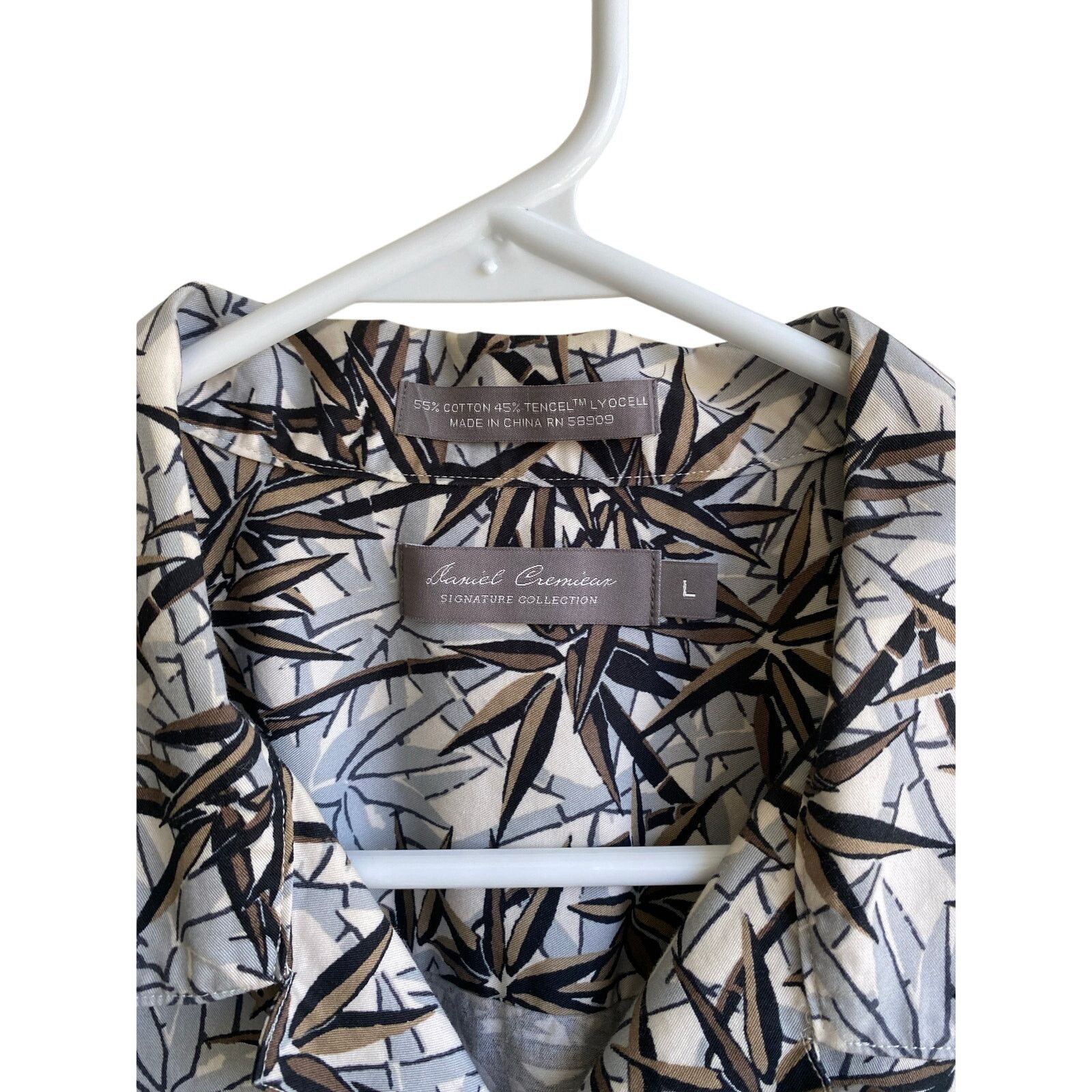 Daniel Cremieux Daniel Cremieux Mens Hawaiin Bamboo Print Shirt Size L Size US L / EU 52-54 / 3 - 2 Thumbnail
