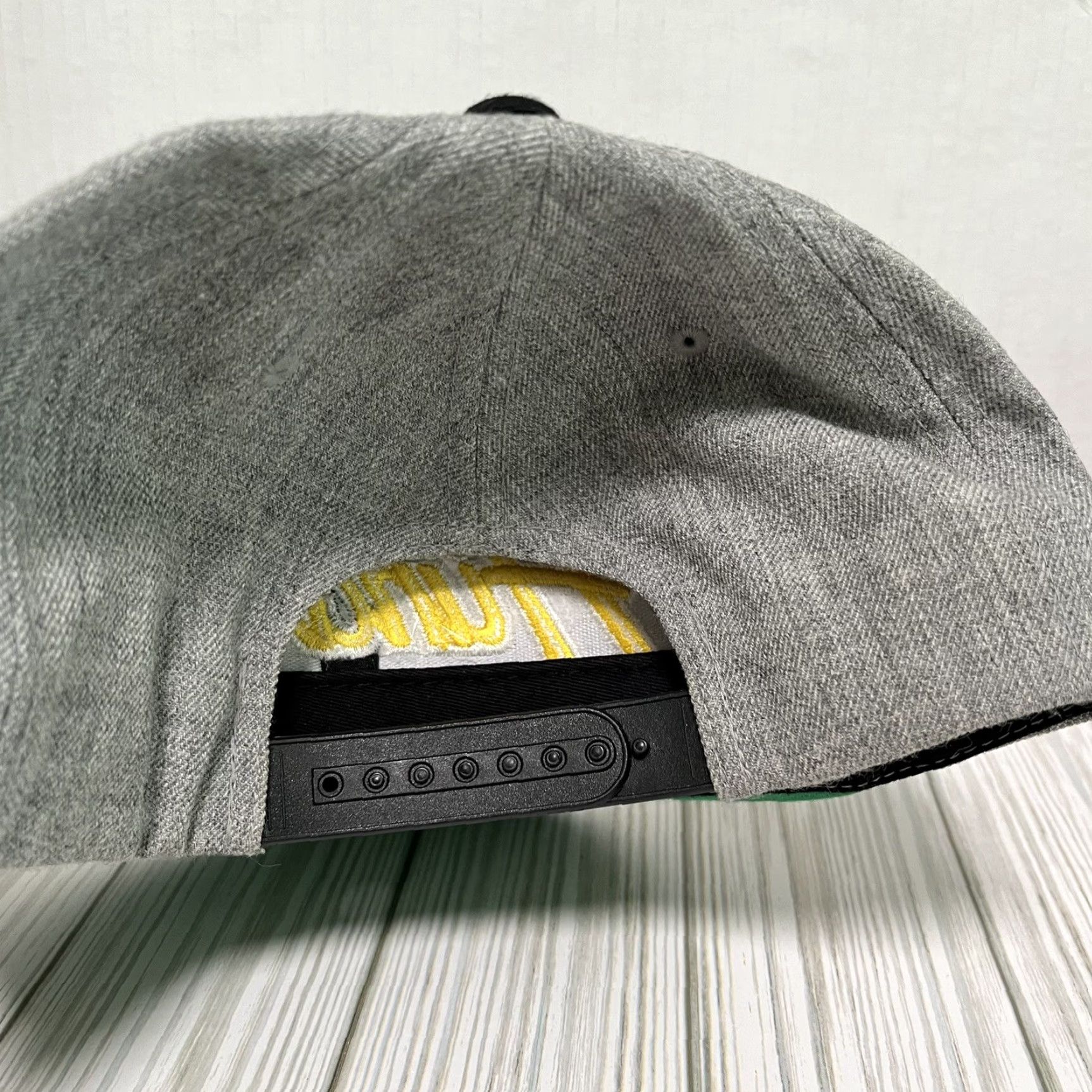 The Hundreds VINTAGE The Hundreds Hat Cap Snap Back Gray Yellow Script Green Under Brim Size ONE SIZE - 4 Thumbnail
