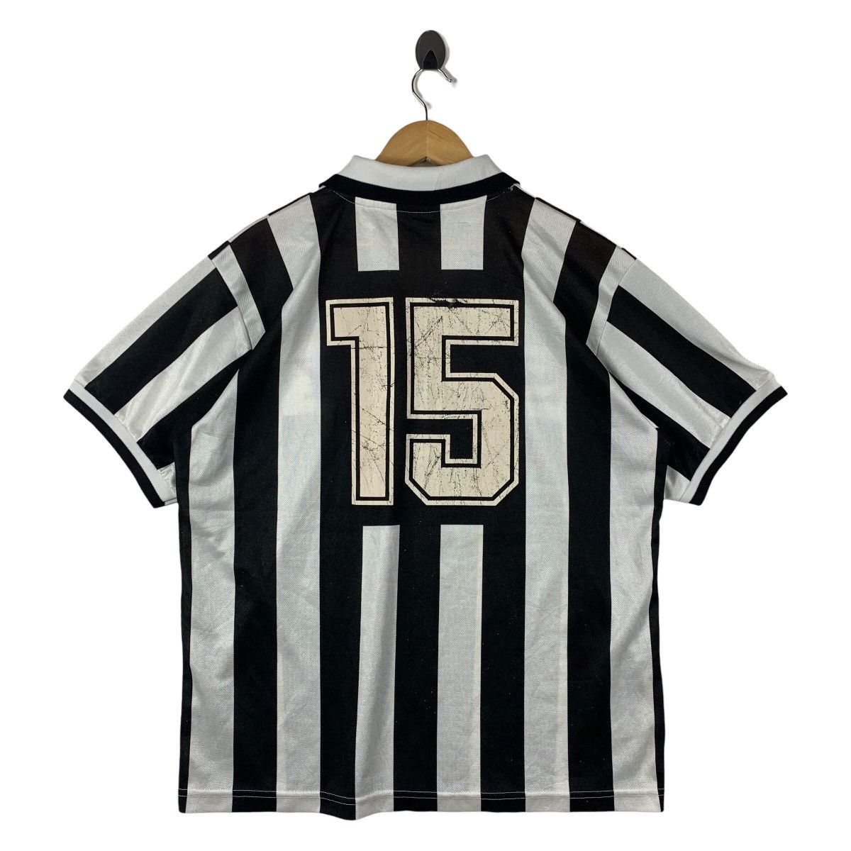 Kappa × Vintage Vintage 90s JUVENTUS HOME kappa jersey 96-97 seasons Size US L / EU 52-54 / 3 - 4 Thumbnail