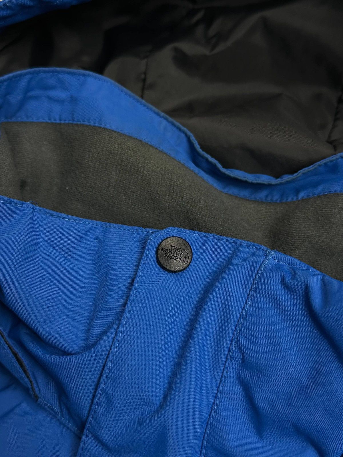 The North Face Vintage The North Face Waterproof Hyvent Mens Jacket M Size US M / EU 48-50 / 2 - 4 Thumbnail